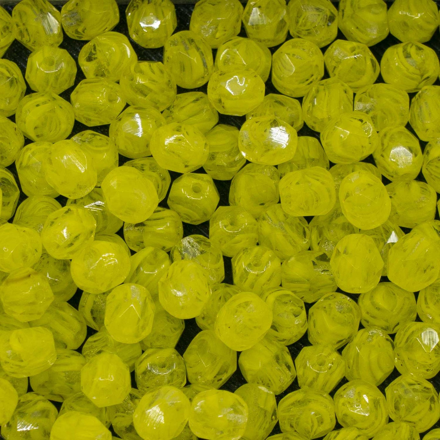 アウトレット 250g ファセットラウンドファイアポリッシュビーズ、6 x 6 mm、ライムグリーンストライプ透明 (00030-81800)、ガラス、チェコ共和国