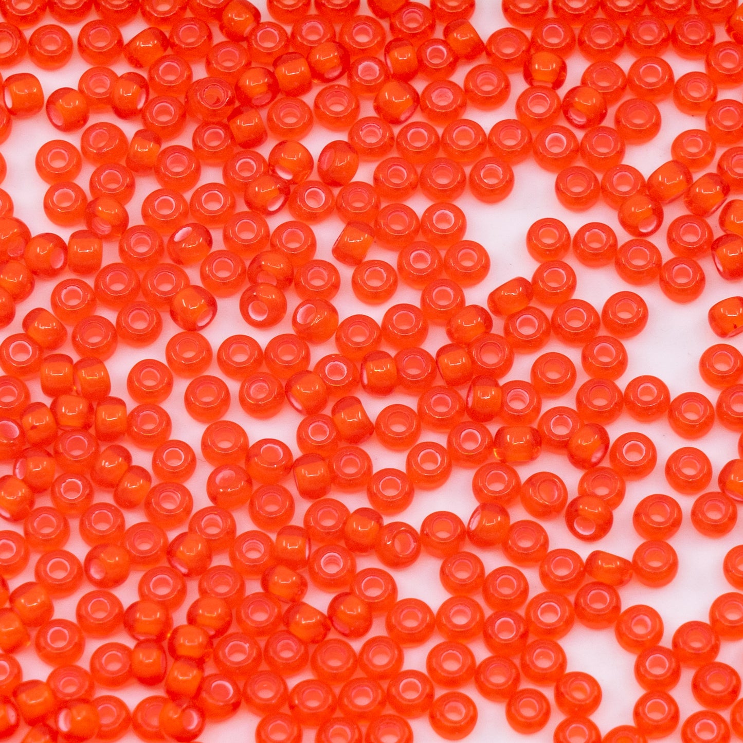 OUTLET 10 grams Preciosa Ornela Seed Beads, Round Hole, Loose, 8/0, transp. lt. red, colour lined chalkwhite; PRECIOSA White Lining (95056), Glass, Czech Republic