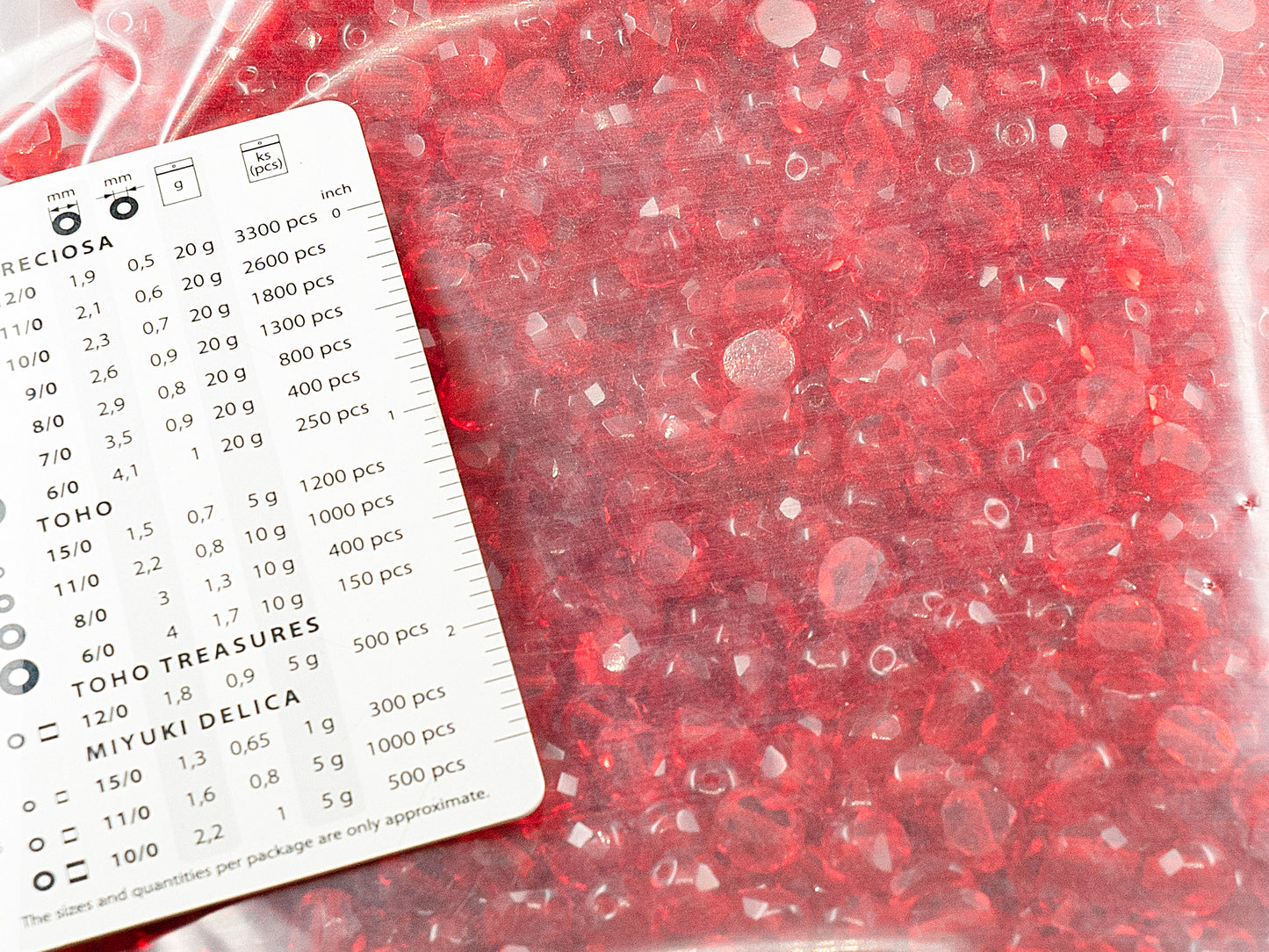 アウトレット 250g ラウンドファイアポリッシュファセットビーズフラットバック、8 x 8 mm、ルビーレッド (90080)、ガラス、チェコ共和国