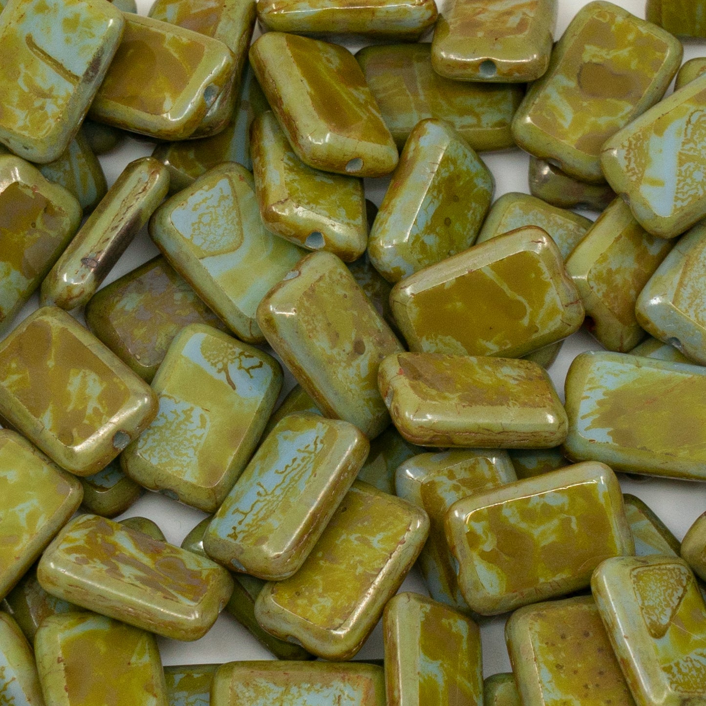 アウトレット 250g テーブルカット長方形ビーズ、12 x 8 mm、不透明ライトブルートラバーチン(33010-86800)、ガラス、チェコ共和国