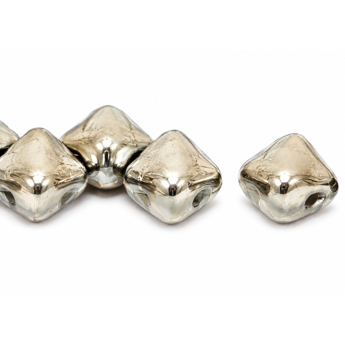 Silky 2-Hole Square Beads, Opaque Gray 27501 (43000-27501), Glass, Czech Republic