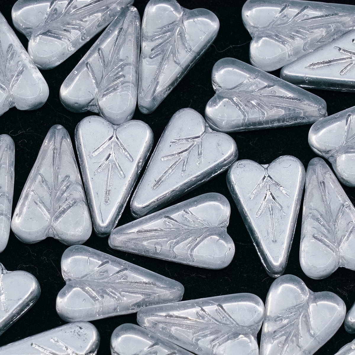 OUTLET 250g/50g Heart Leaf Bead, 16 x 11 mm, Crystal Crystal Silver Half Coating (00030-27001), Glass, Czech Republic