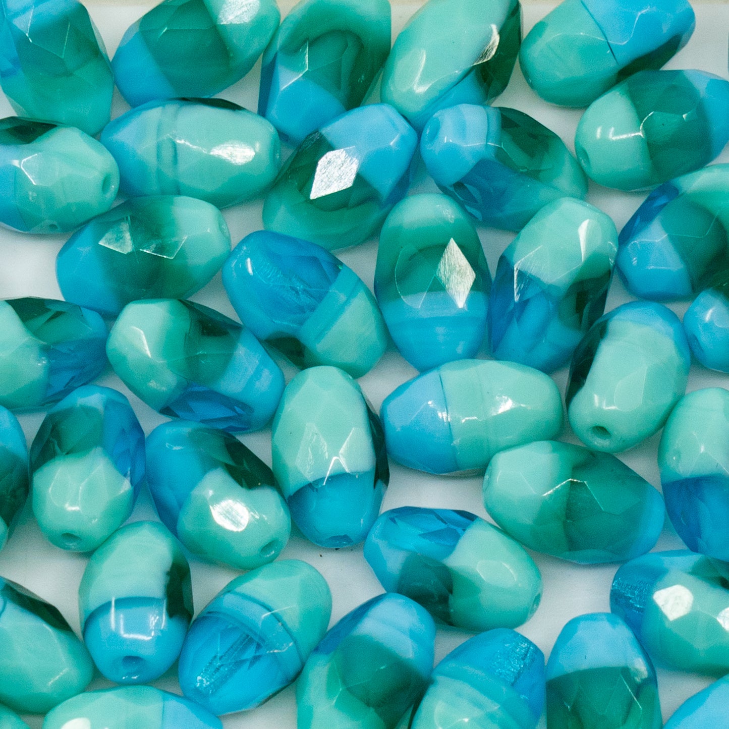 アウトレット 10グラム オーバルファセットビーズ、12 x 8 mm、Lg003 (lg003)、ガラス、チェコ共和国