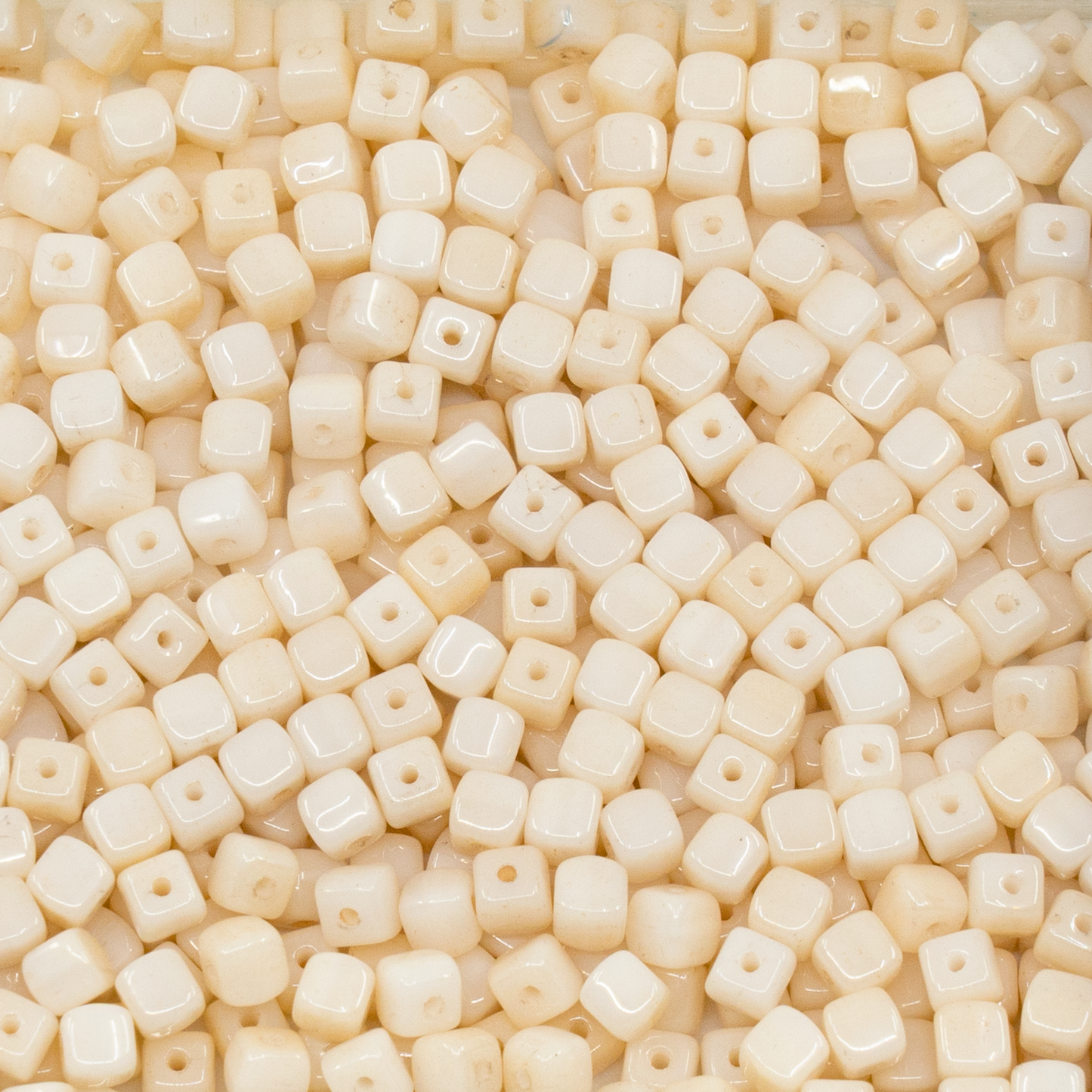 アウトレット 250g キューブビーズ、4 x 4 mm、ホワイトラスターブラウンフルコーティング(02010-14413)、ガラス、チェコ共和国