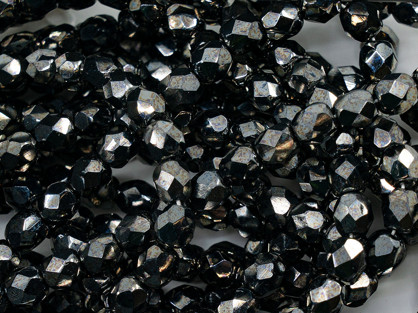 OUTLET Faceted Round Beads, 6 mm, Glass, Czech Republic