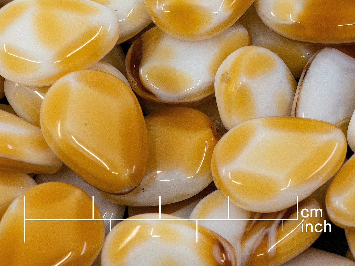 OUTLET 10 grams Teardrop Beads, 21 x 15 mm, Dark Beige (07193), Glass, Czech Republic