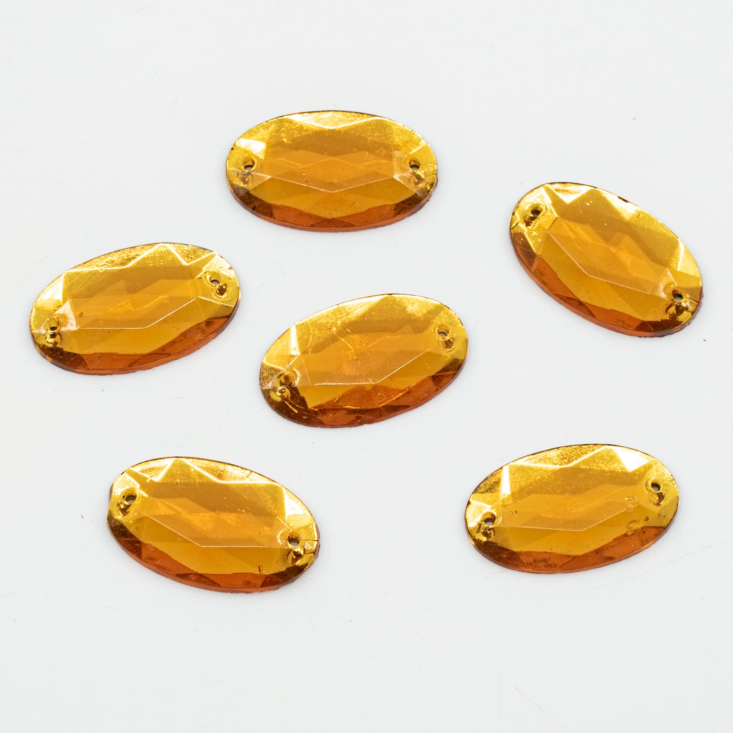 奥特莱斯 10 克压制凸圆形宝石(无孔),14 x 23 毫米,托帕石 F 型 2 孔椭圆形(topaz-F-2hole-ovl),玻璃,捷克共和国