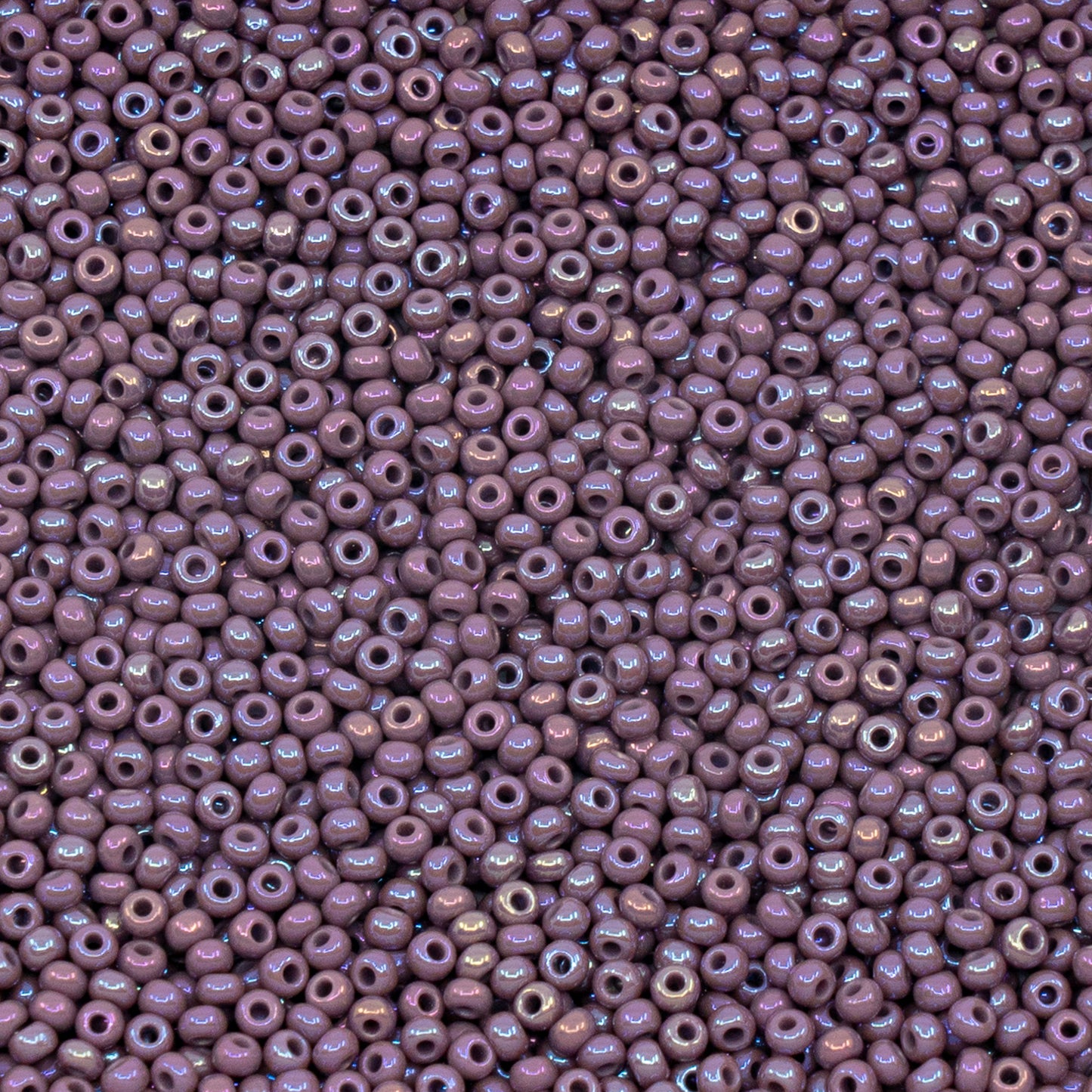 OUTLET 10 grams Preciosa Ornela Seed Beads, Round Hole, Loose, 10/0, opaque violet, rainbow (24020), Glass, Czech Republic
