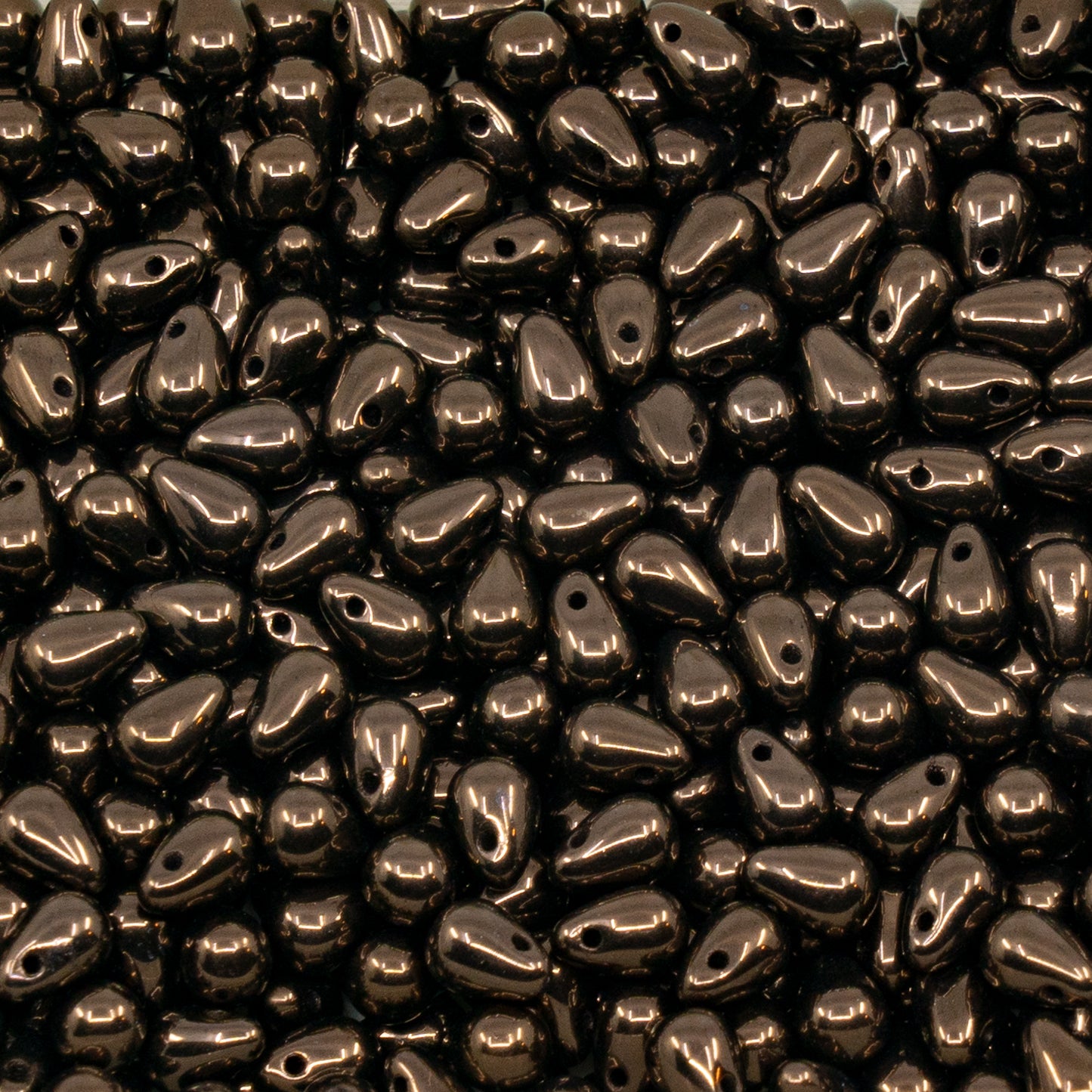 アウトレット 250g/50g ドロップビーズ、4 x 6 mm、ブラックブロンズ (23980-14415)、ガラス、チェコ共和国