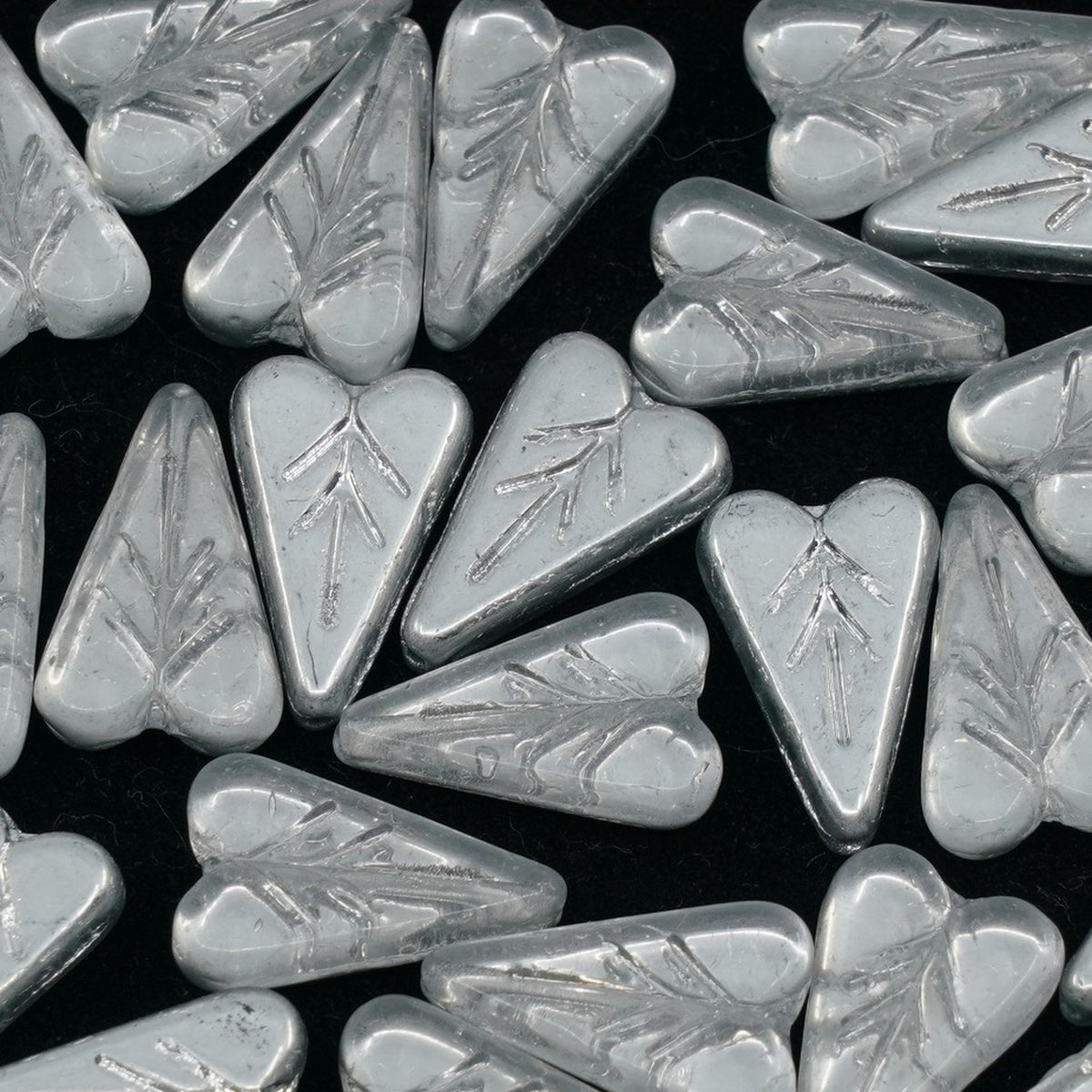 OUTLET 250g/50g Heart Leaf Bead, 16 x 11 mm, Crystal Crystal Silver Half Coating (00030-27001), Glass, Czech Republic