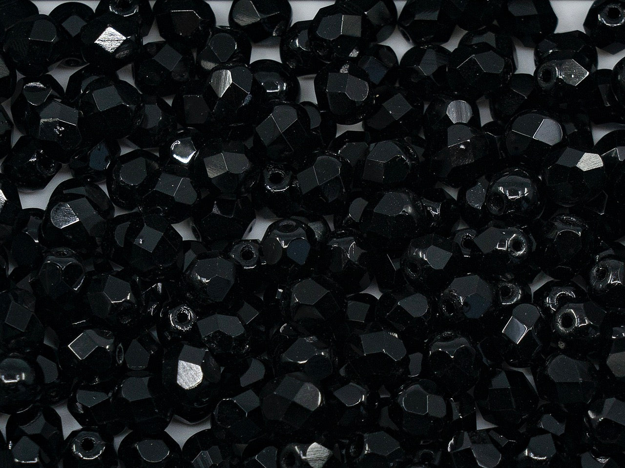 OUTLET Faceted Round Beads, 5 mm, Glass, Czech Republic