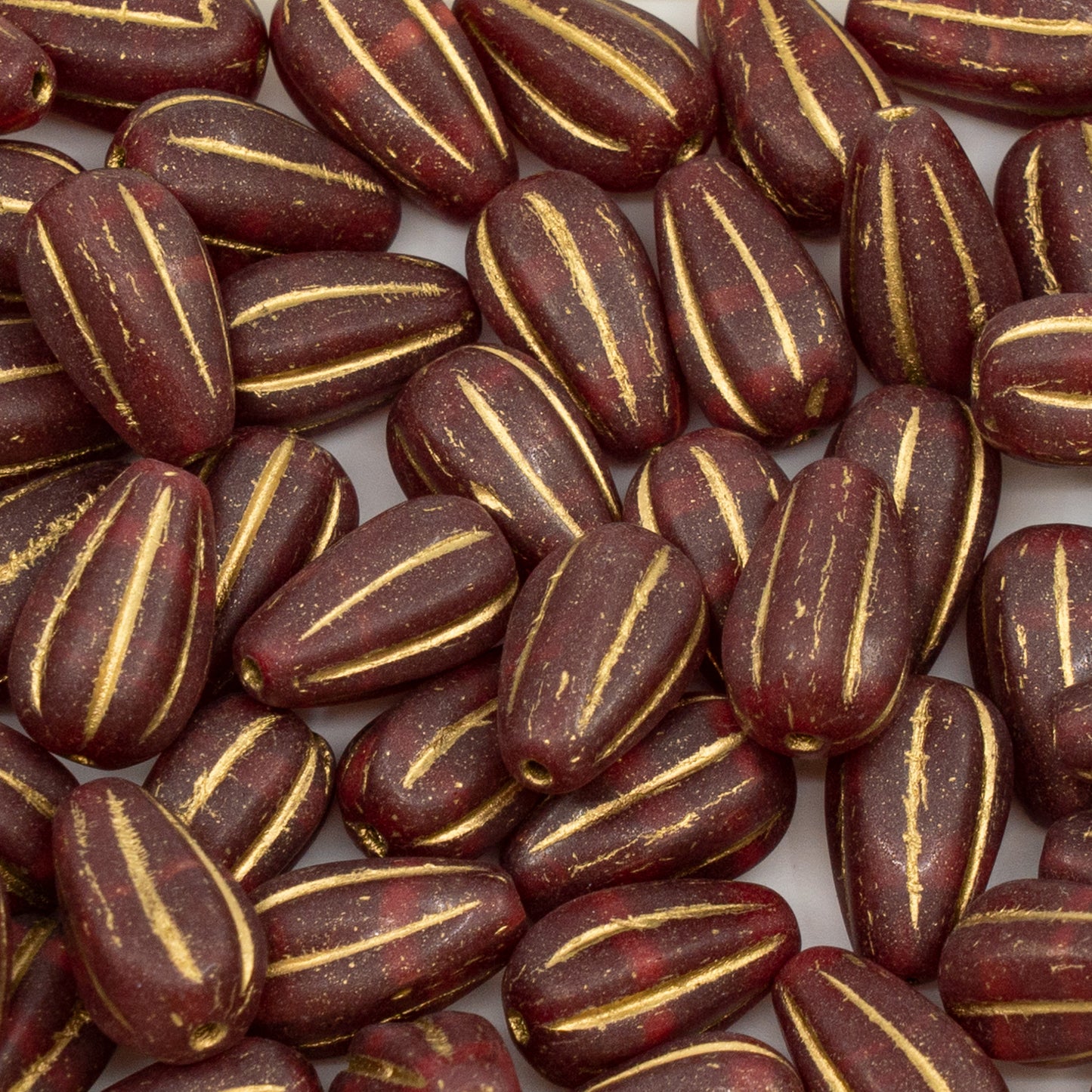 OUTLET 250克瓜珠,13 x 8毫米,蛋白石红哑光金衬里 (91250-84100-54302),玻璃,捷克共和国