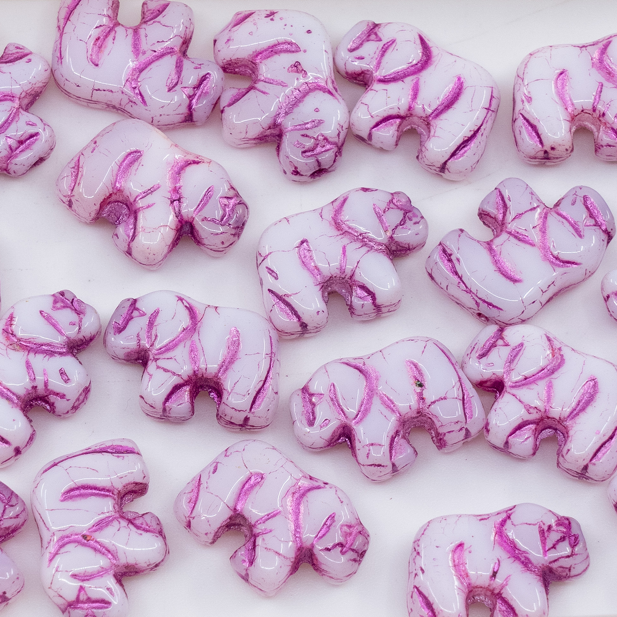 OUTLET 250g/50g Small Elephant Beads, 15 x 11 mm, White Pink Pearl Lined (02010-54171), Glass, Czech Republic