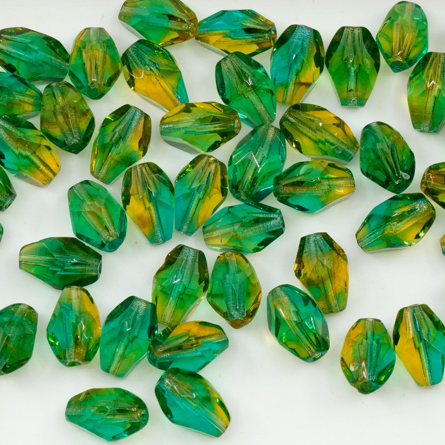 OUTLET 10g Faceted Special Cut Beads, 9 x 6 mm, T0060 (t0060), Glass, Czech Republic