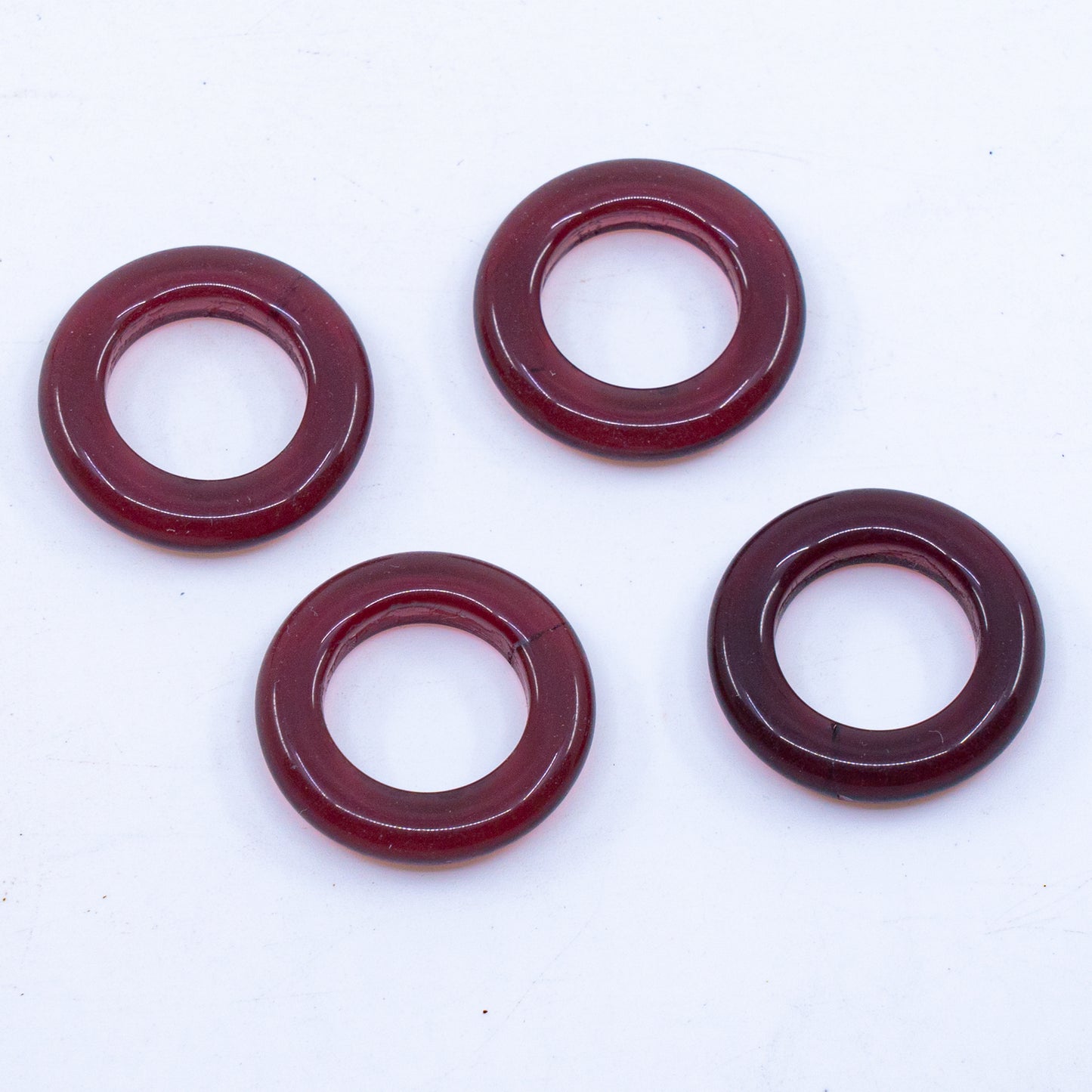 奥特莱斯 10克鱼形压制玻璃珠(类似O型珠或半圆形),24 x 24毫米,透明紫水晶(20070),玻璃,捷克共和国