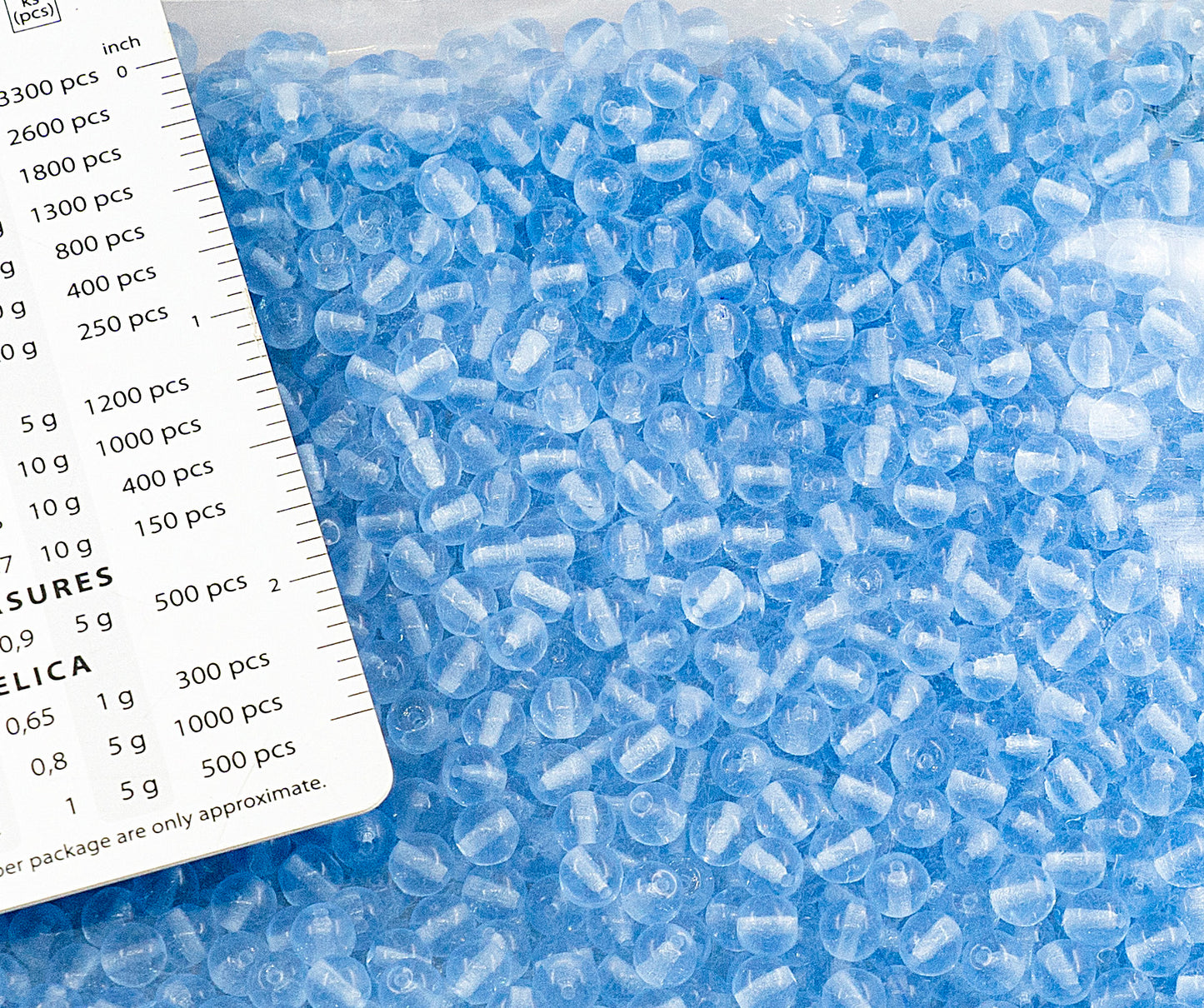 アウトレット 250g ラウンドプレスドドラックビーズ、5 x 5 mm、透明ブルー(30020)、ガラス、チェコ共和国