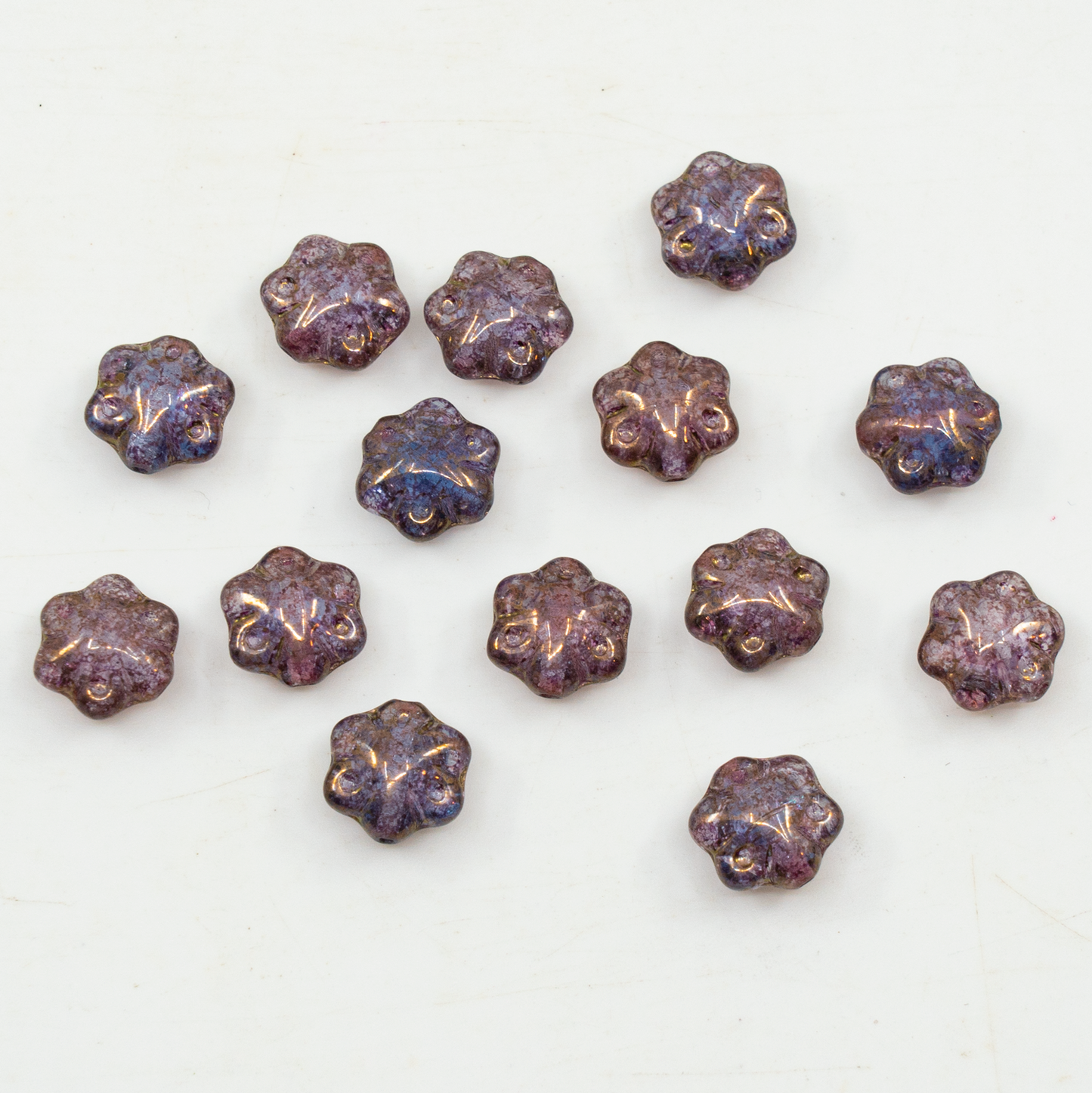 OUTLET 10克民间花卉珠,11 x 11毫米,水晶光泽红色全涂层(00030-14495),玻璃,捷克共和国