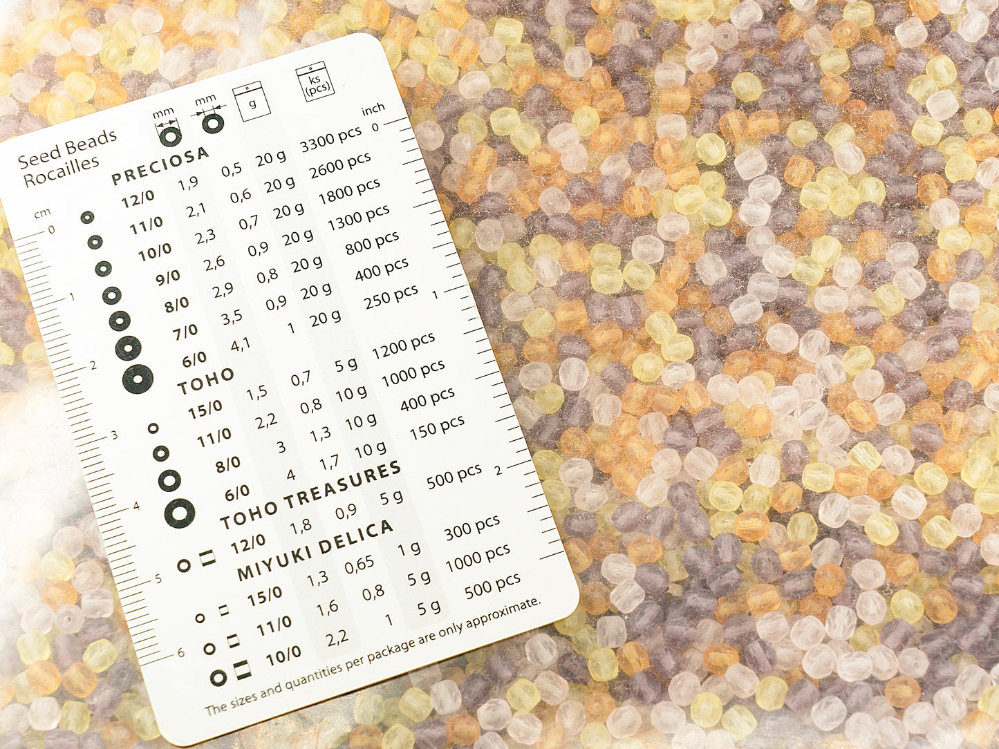 アウトレット 250g ラウンドプレスドドラックビーズ、- x - mm、ミックスカラーイエローマット(ミックスイエローマット)、ガラス、チェコ共和国