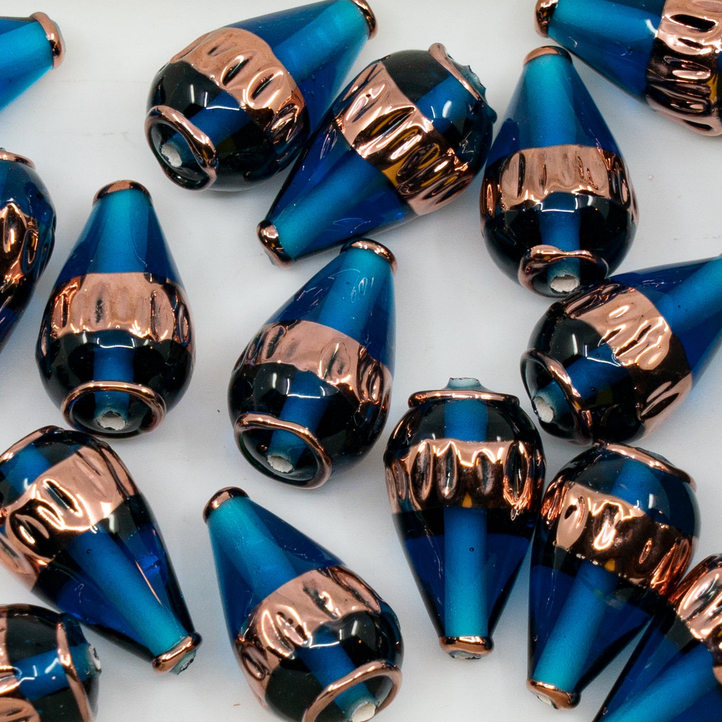 OUTLET 1 pc Handmade Lampwork Beads (562), 19 x 11 mm, 562 Transparent Aqua B (00562-60010-b), Glass, Czech Republic