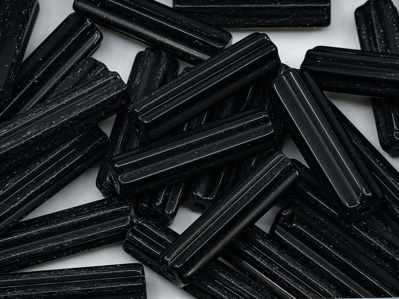 アウトレット プレスビーズ、mm、ガラス、チェコ共和国