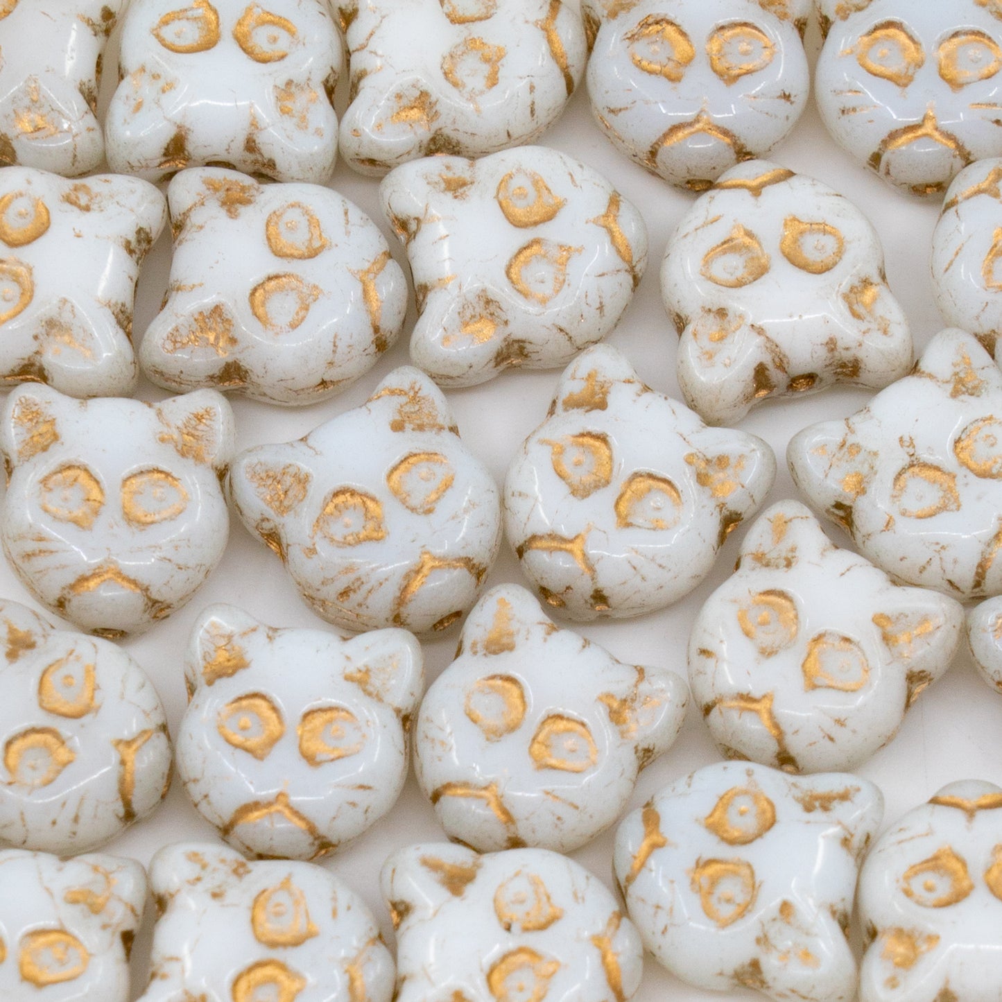 OUTLET 250g/50g Cat Head Muzzle Pressed Glass Beads, 13 x 12 mm, White Gold Lined (02010-54302), Glass, Czech Republic