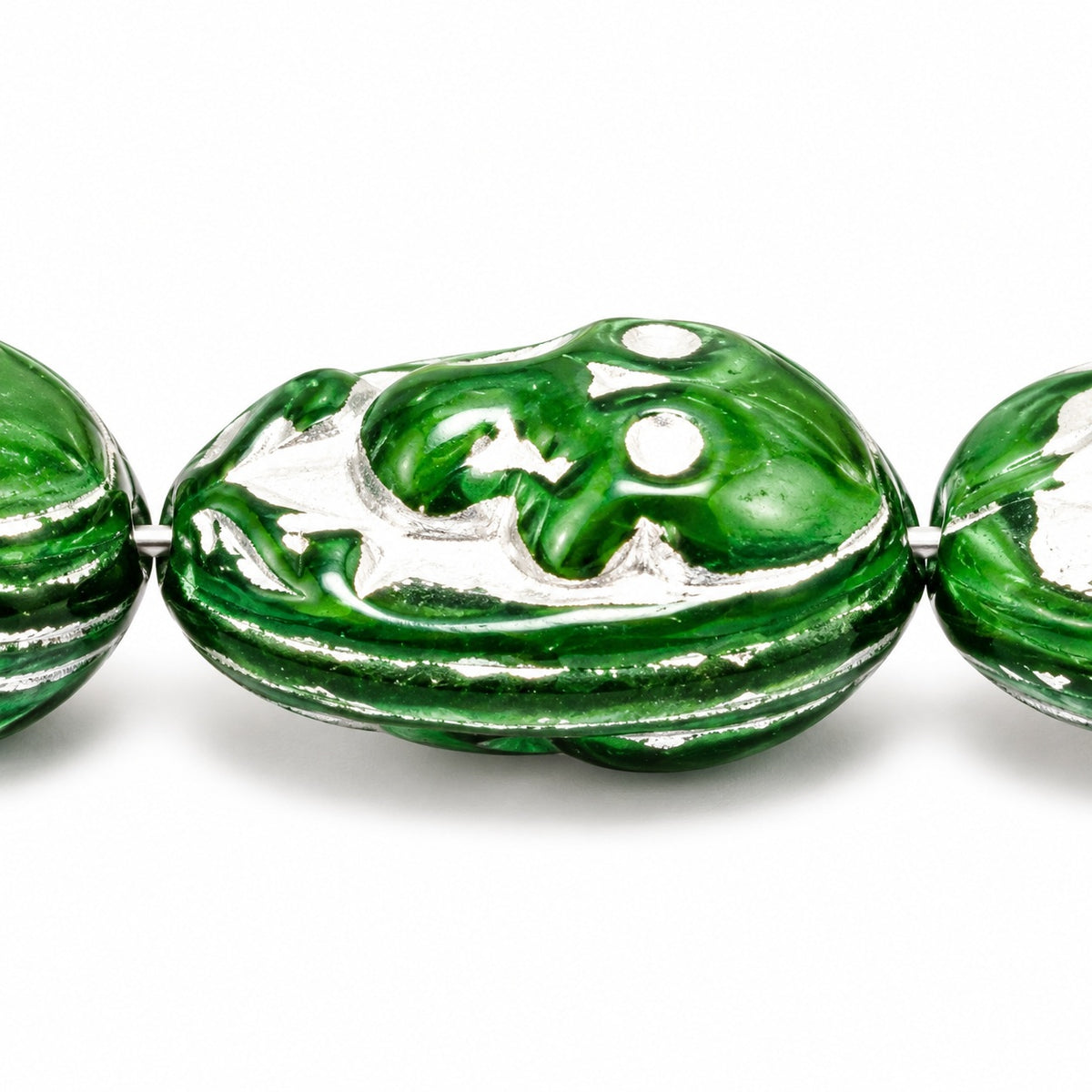 Skull In Oval Beads, Opaque Green Silver Lined (53330-54201), Glass, Czech Republic