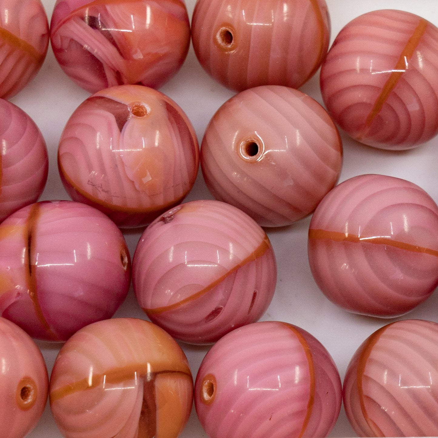 OUTLET 250g/50g Round Druck Beads, 16 x 16 mm, Silk Pink (76026), Glass, Czech Republic
