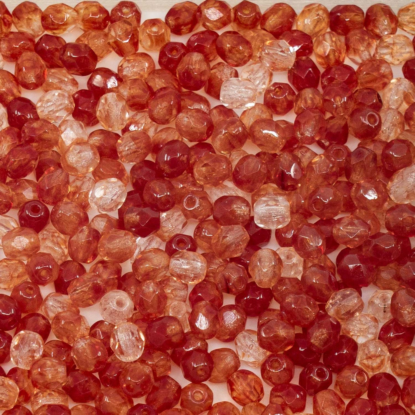 OUTLET 250 克刻面圆形火抛光珠,4 x 4 毫米,红水晶混合颜色 (00030-81800),玻璃,捷克共和国