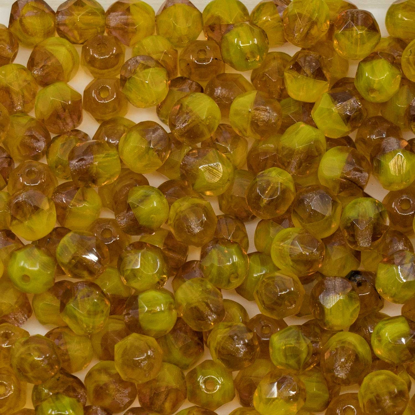 アウトレット ファセットラウンドファイアポリッシュビーズ、6 x 6 mm、トパーズグリーンオパール(トパーズグリーンオパール)、ガラス、チェコ共和国