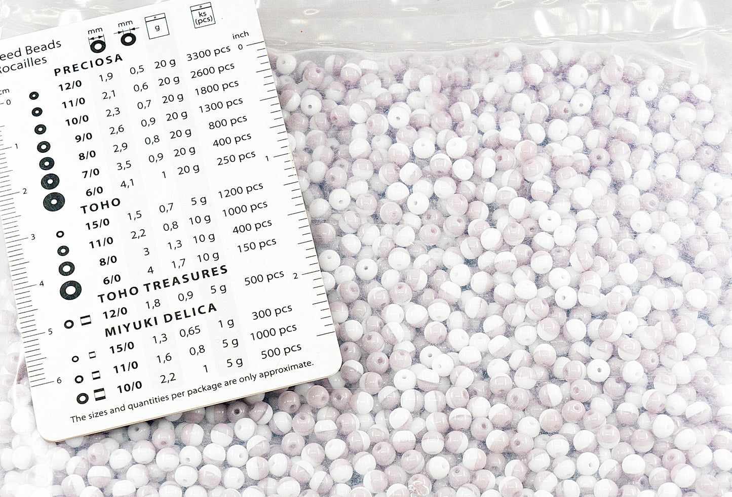 アウトレット 250g ラウンドプレスドドラックビーズポケボール、4 x 4 mm、チョークホワイト 2300 (03000-2300)、ガラス、チェコ共和国