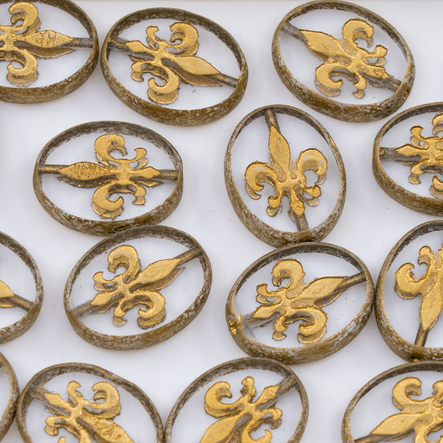 OUTLET 250g/50g Table Cut Royal Lily Beads, 17 x 13 mm, Crystal Dirty Gold (00030-04302), Glass, Czech Republic