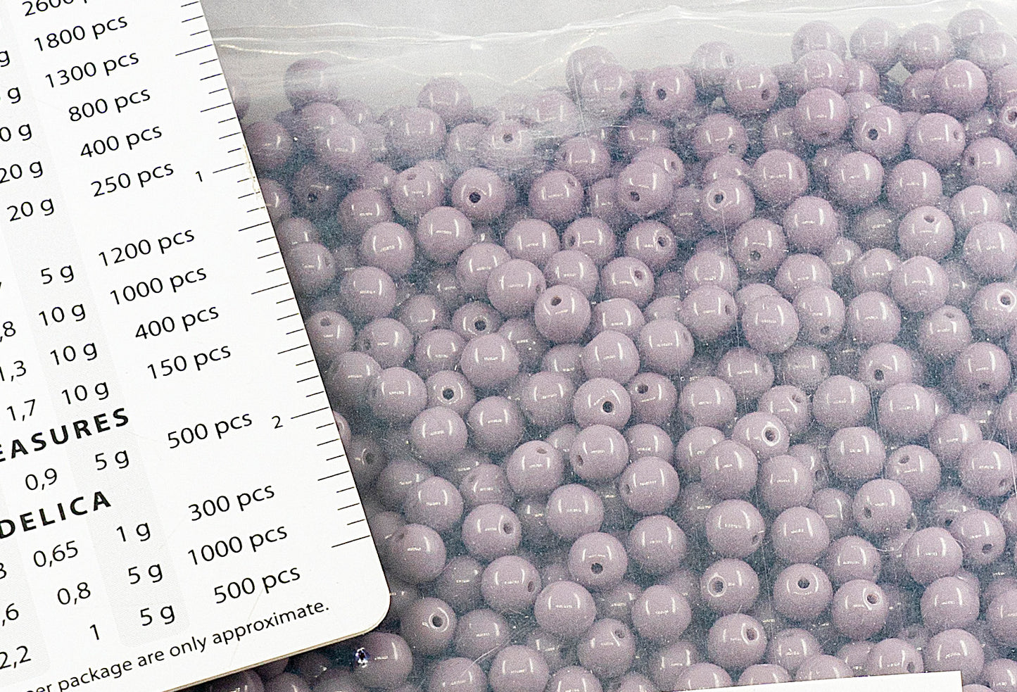 アウトレット 250g ラウンドプレスドドラックビーズ、5 x 5 mm、不透明アメジスト(23030)、ガラス、チェコ共和国