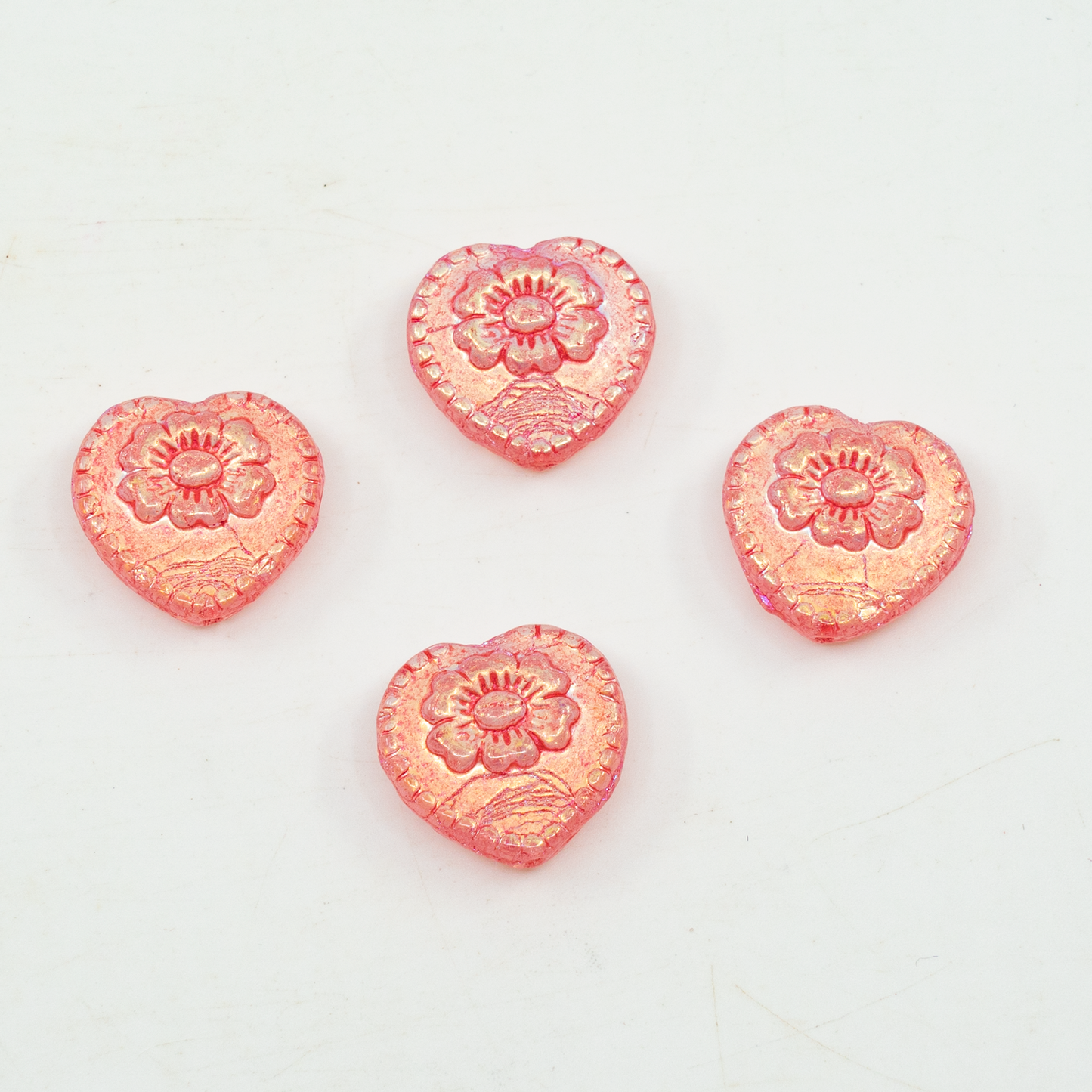 OUTLET 10克玫瑰心形珠子,17 x 17毫米,水晶AB全(2倍侧面)浅粉色(00030-28703-34304),玻璃,捷克共和国