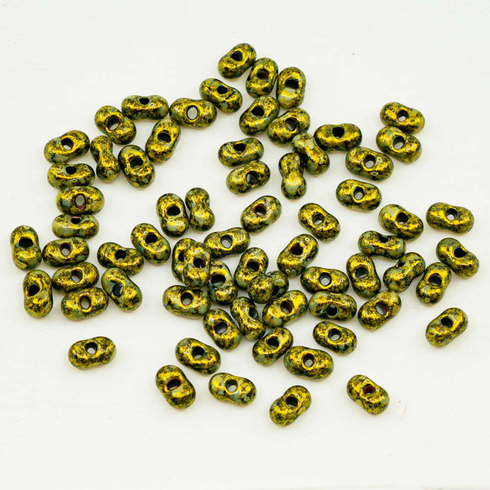 アウトレット 10グラム プレシオサ オルネラ ファルファッレ シードビーズ 3.2 x 6.5 mm ブラックゴールドラスタースポット (23980-65322) ガラス製 チェコ共和国