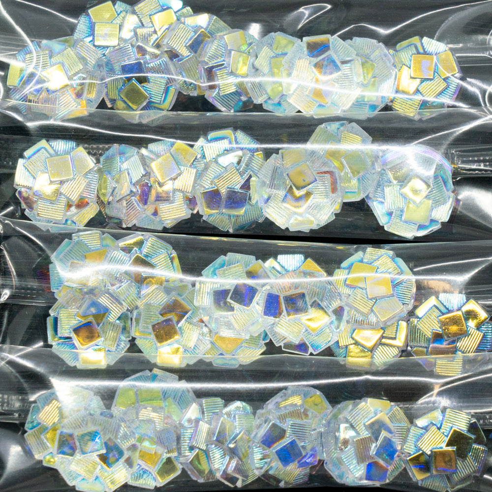 OUTLET 10 grams Round Vintage Cabochon, 20 x 20 mm, Crystal Ab Squares (00030-28701-squares), Glass, Czech Republic