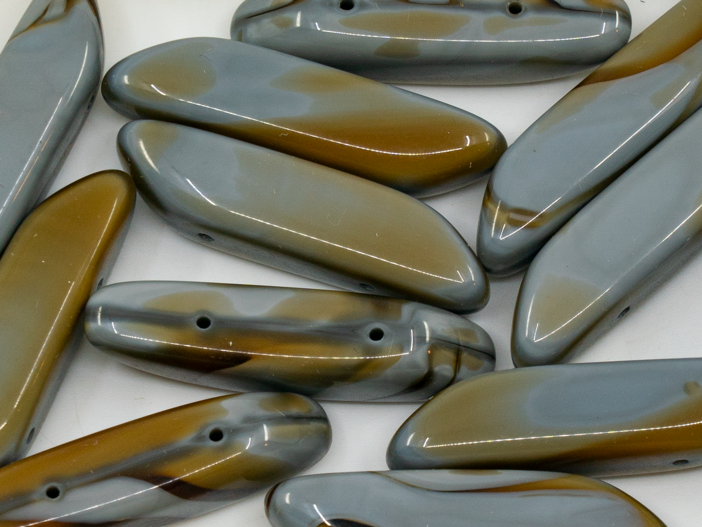 The first & the biggest bead outlet online since 2023 - huge selection, different colors, various shapes and sizes