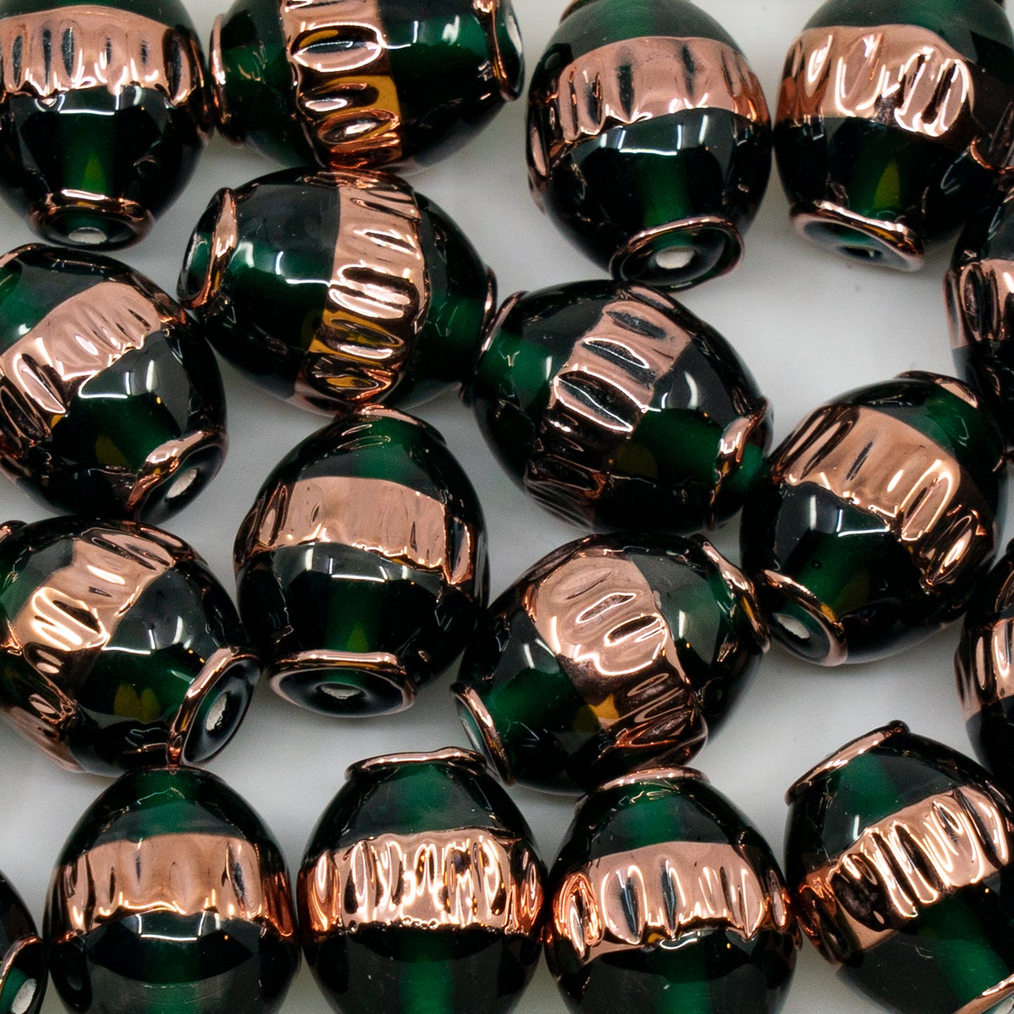 OUTLET 1 pc Handmade Lampwork Beads (562), 16 x 12 mm, 562 Transparent Green B (00562-50100-b), Glass, Czech Republic