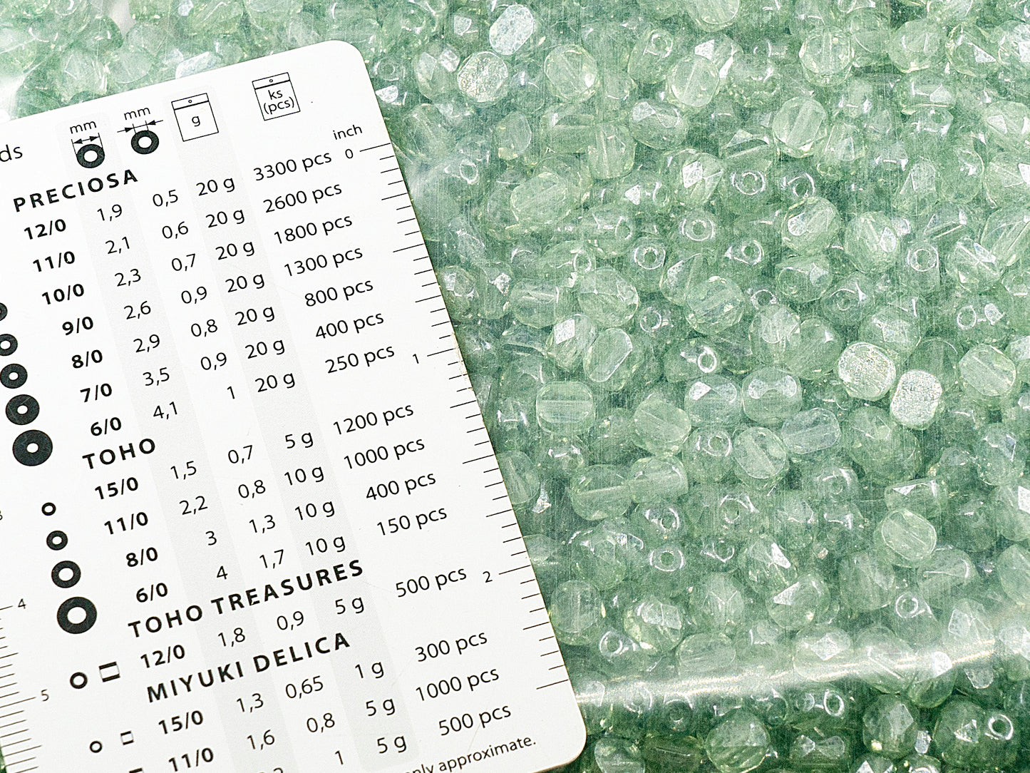 OUTLET 250g Round Fire Polished Faceted Beads flat back, 6 x 6 mm, Crystal Light Green (00030-14257), Glass, Czech Republic