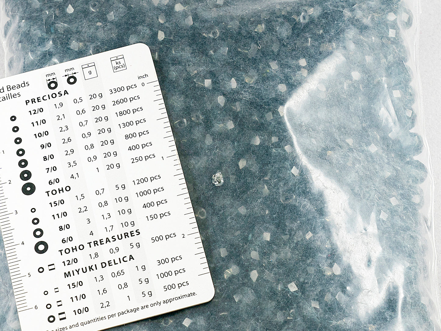 アウトレット 250g ラウンドファイアポリッシュファセットビーズ、8 x 8 mm、透明ダークブルー(30330)、ガラス、チェコ共和国