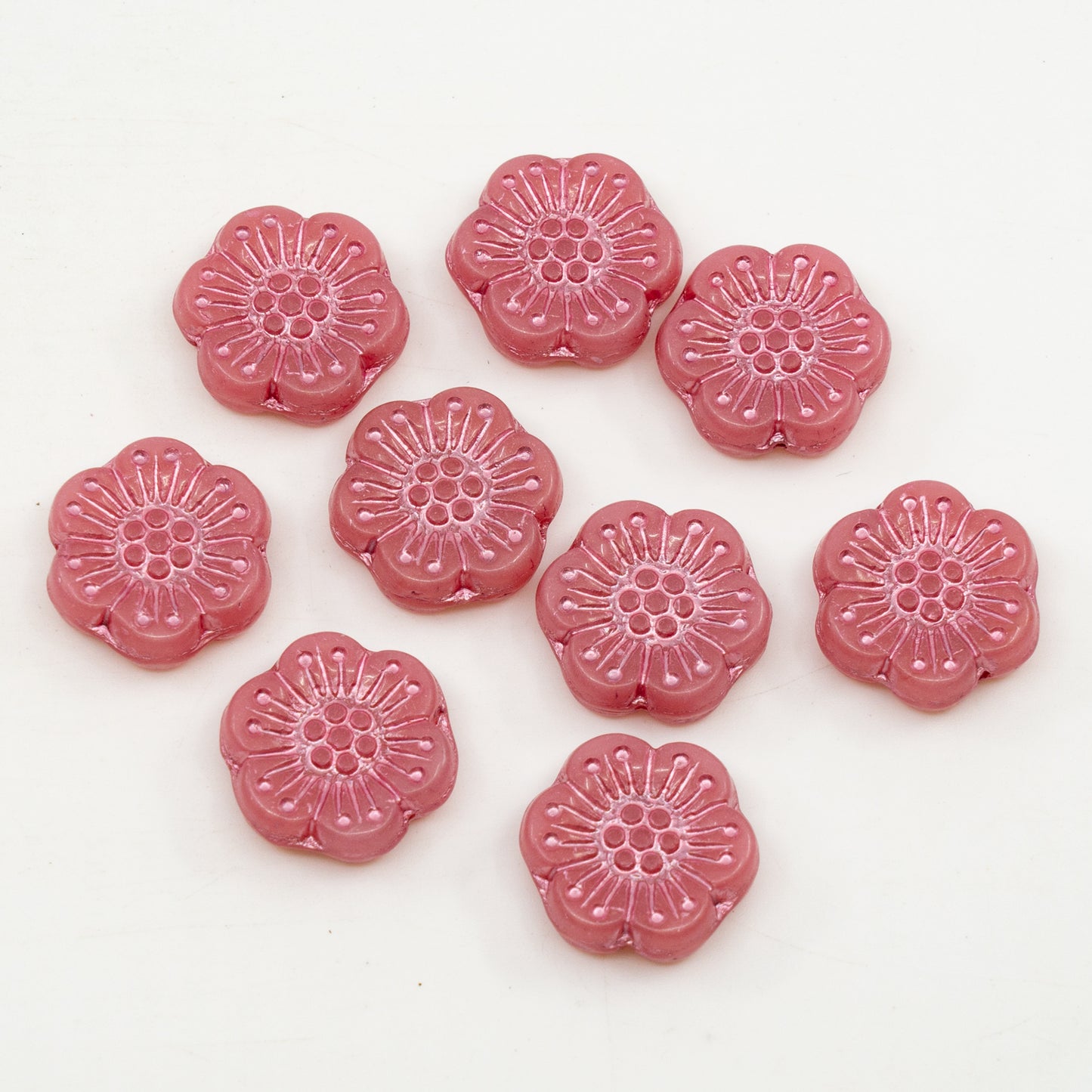 OUTLET 10 grams Flower Pressed Glass Beads, 18 x 18 mm, Opal Pink Pink Lined (71010-54321), Glass, Czech Republic