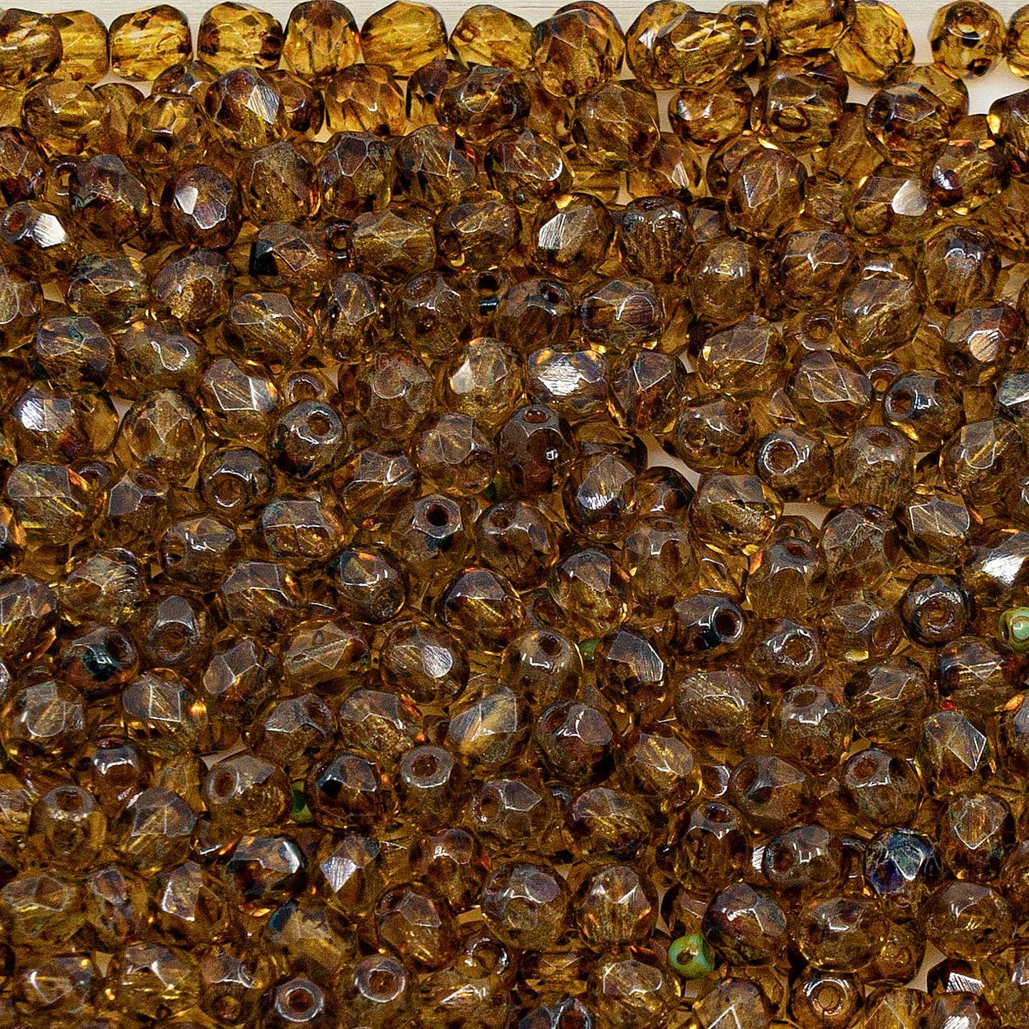 アウトレット ファセットラウンドファイアポリッシュビーズ、4 x 4 mm、透明ライトアメジストトラバーチン(20010-86800)、ガラス、チェコ共和国