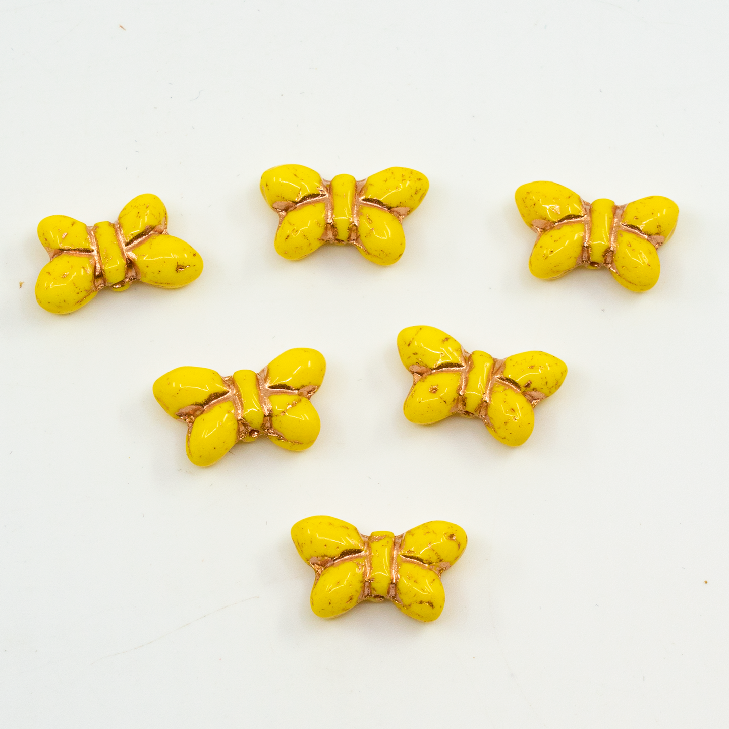 OUTLET 10 grams Simple Butterfly Pressed Glass Beads, 20 x 12 mm, Yellow Copper Lined (83120-54200), Glass, Czech Republic