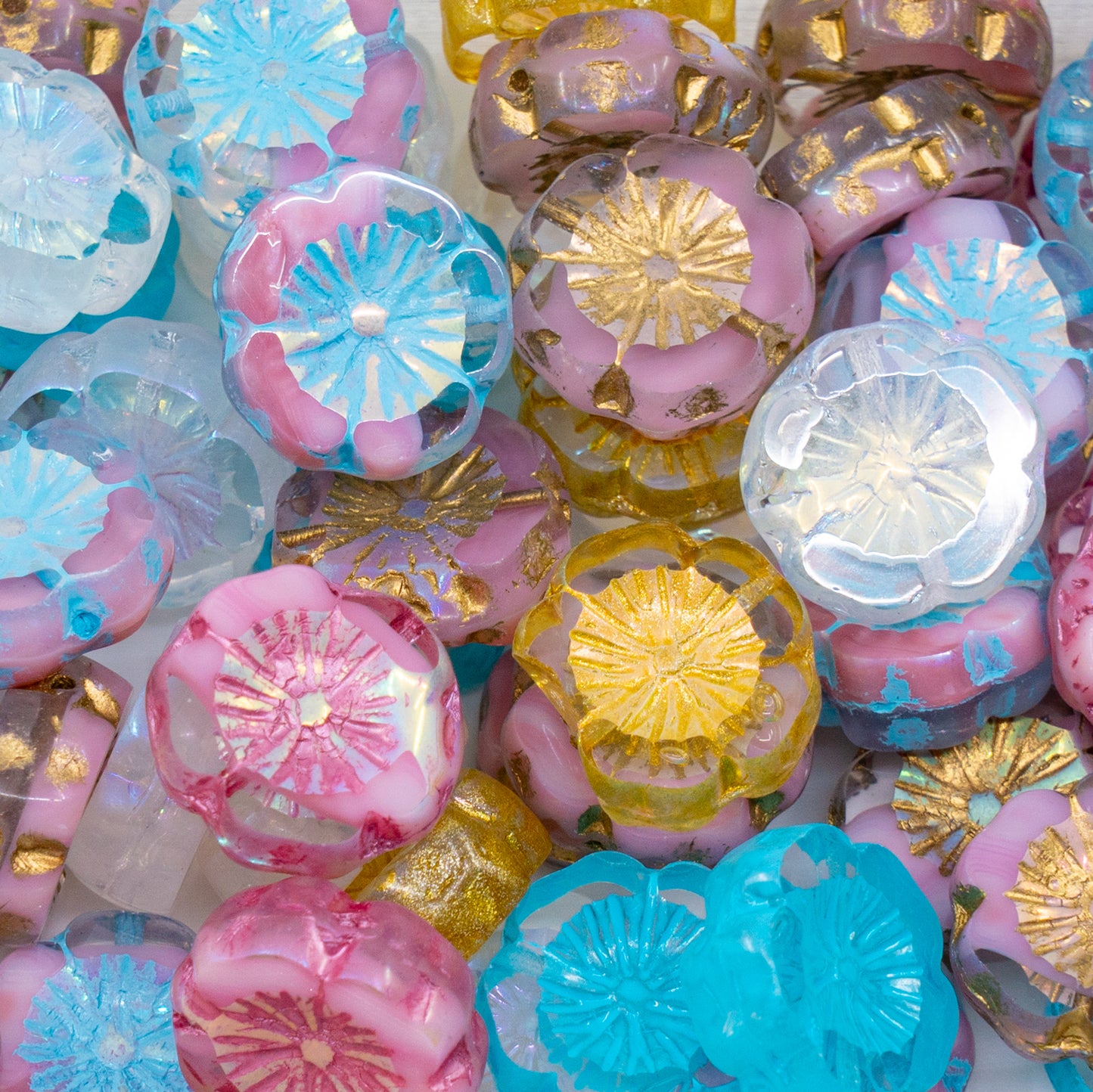 OUTLET 250g/50g Table Cut Hawaii Flower Beads, 14 x 14 mm, Mixed Colors Imperfect Beads (mix-imperfect-beads), Glass, Czech Republic