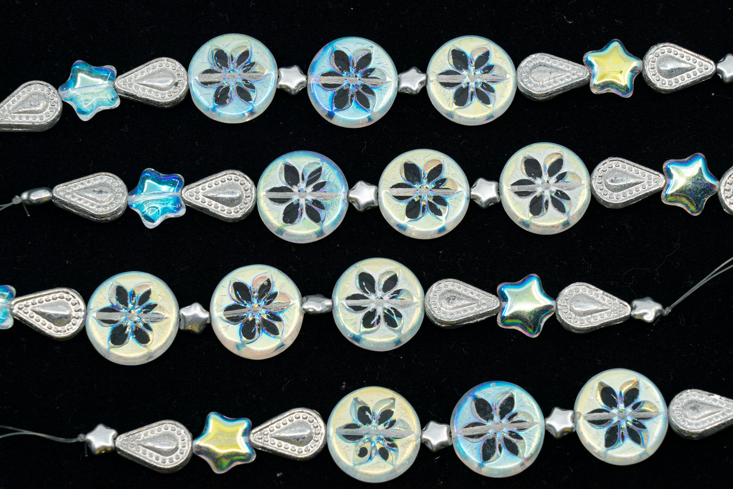 奥特莱斯 1 件串珠混合串银表切硬币花