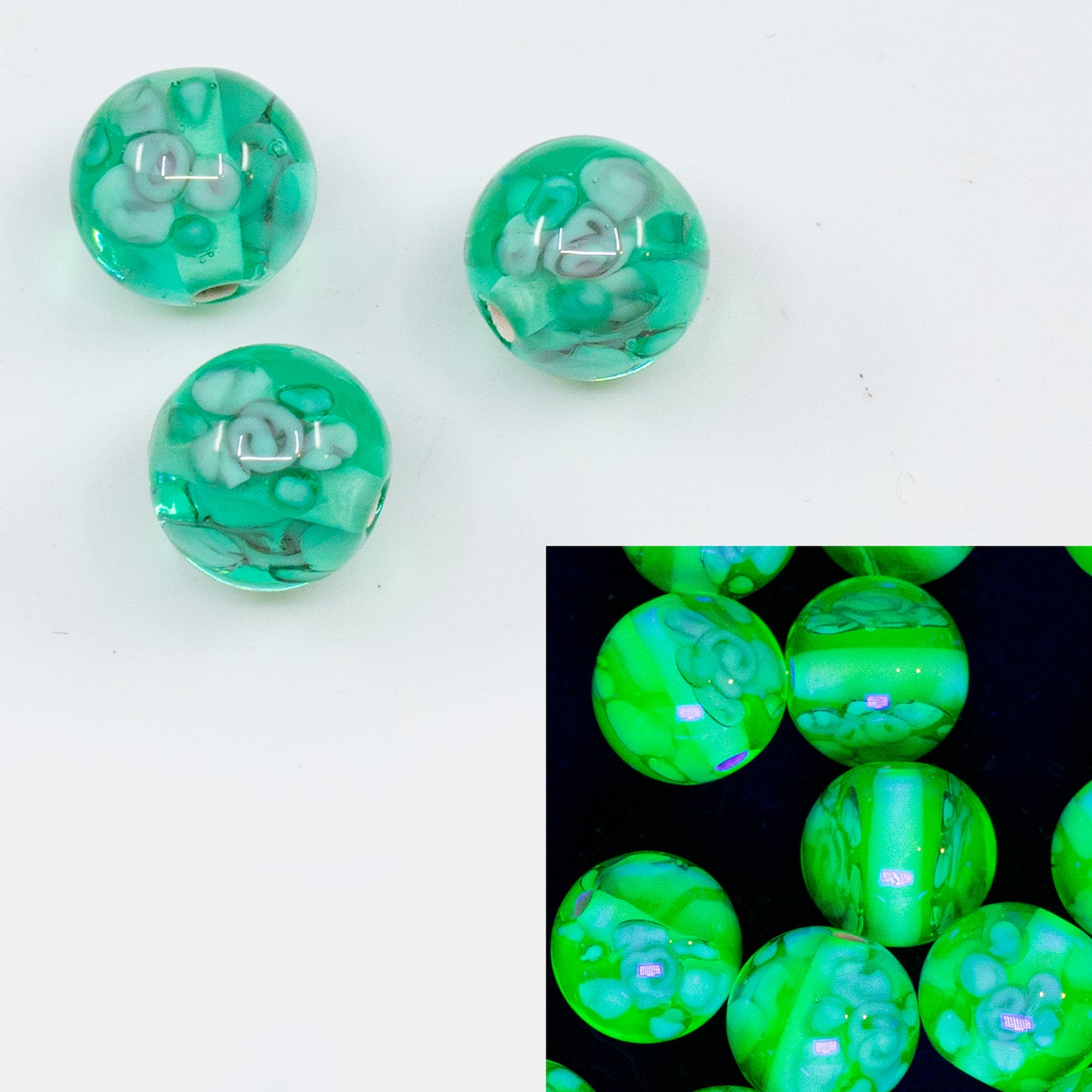 OUTLET 1 pcs Handmade Lampwork Beads (round), 10 x 10 mm, 17 Green Glass Red Design (), Glass, Czech Republic