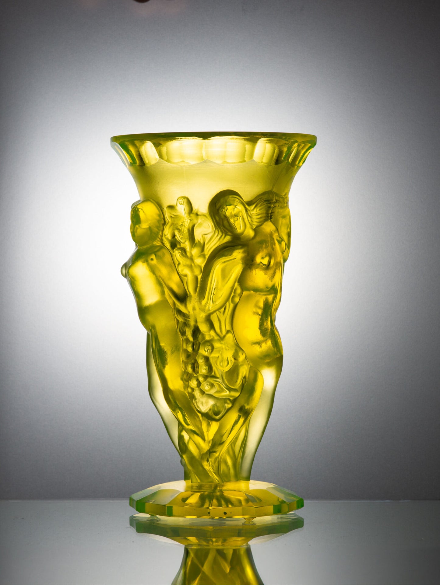 Large Grape Harvest Vase – Uranium Art Glass, Czech Republic, OUTLET
