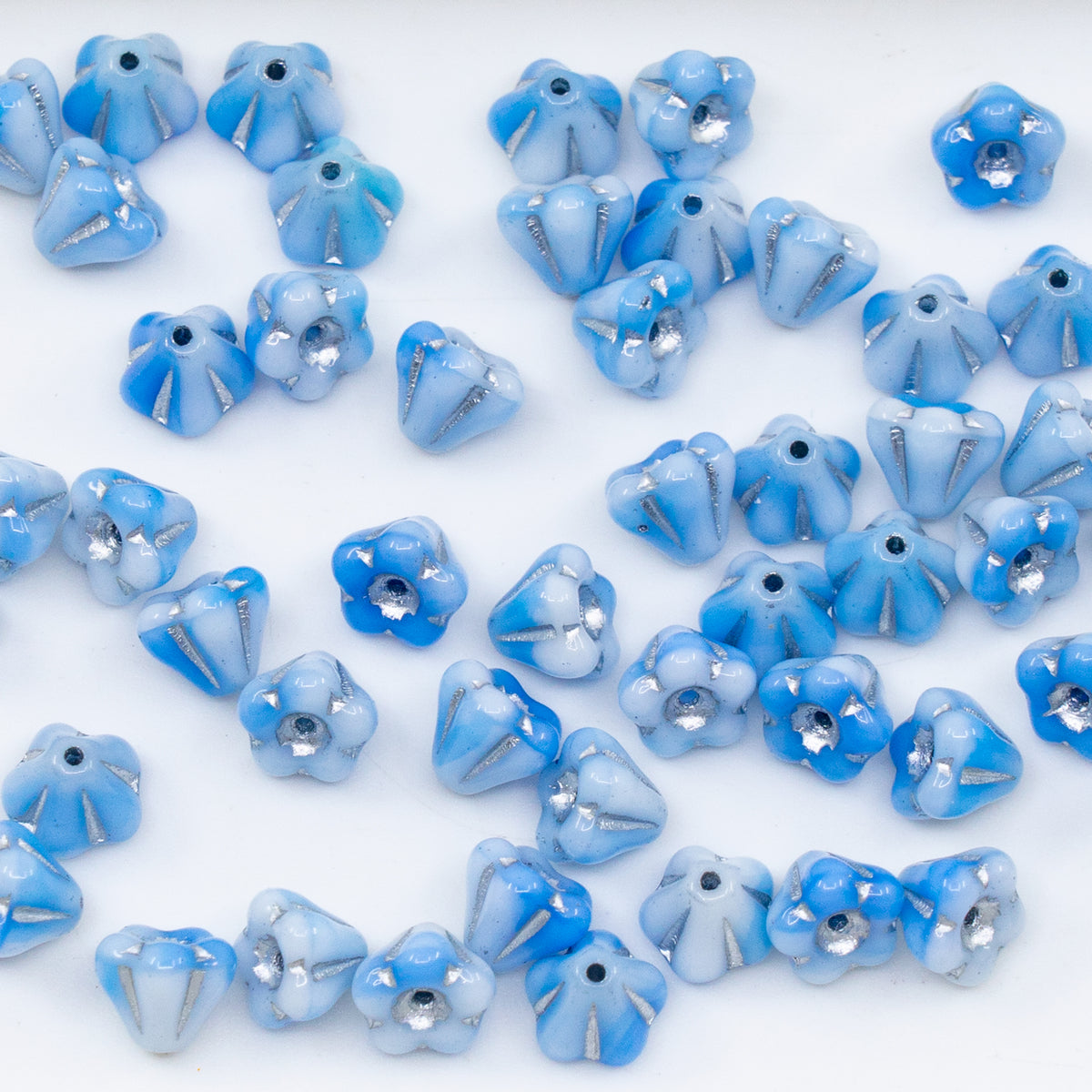 OUTLET 10 grams Bell Flower Beads, 6 x 6 mm, Blue White Silver Lined (07624-54201), Glass, Czech Republic