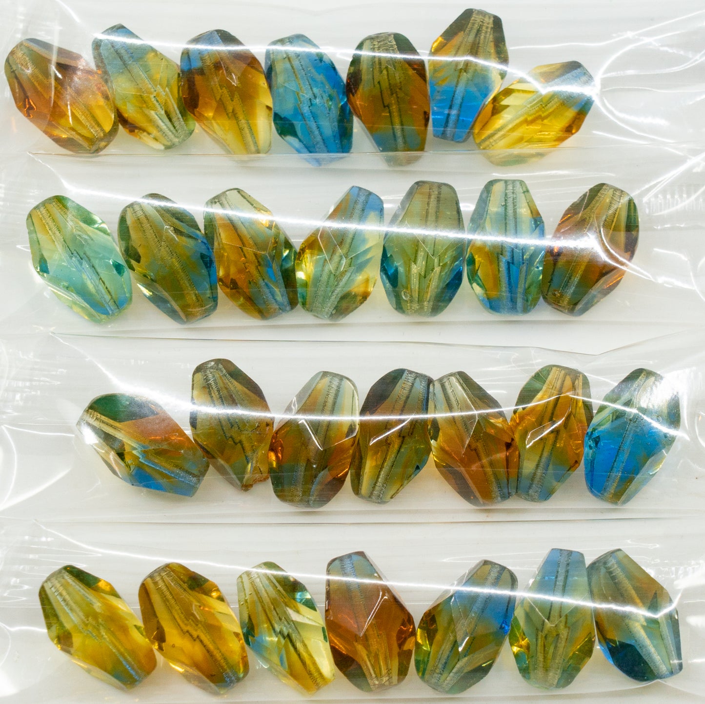 アウトレット 10グラム ファセットスペシャルカットビーズ、15 x 10 mm、ミックストパーズブルー(tt013)、ガラス、チェコ共和国