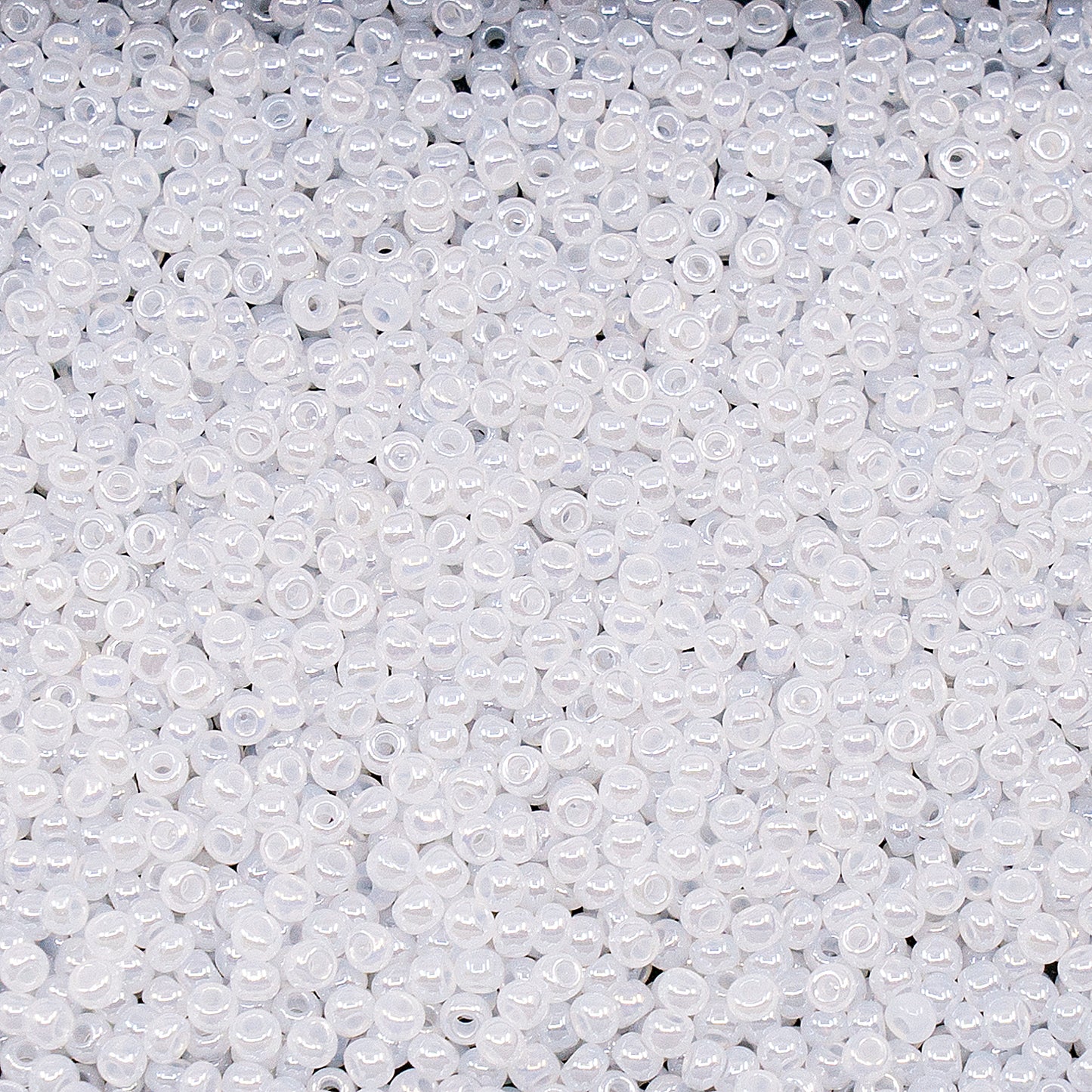 OUTLET 10 grams Preciosa Ornela Seed Beads, Round Hole, Loose, 10/0, alabaster white, sfinx (57102), Glass, Czech Republic