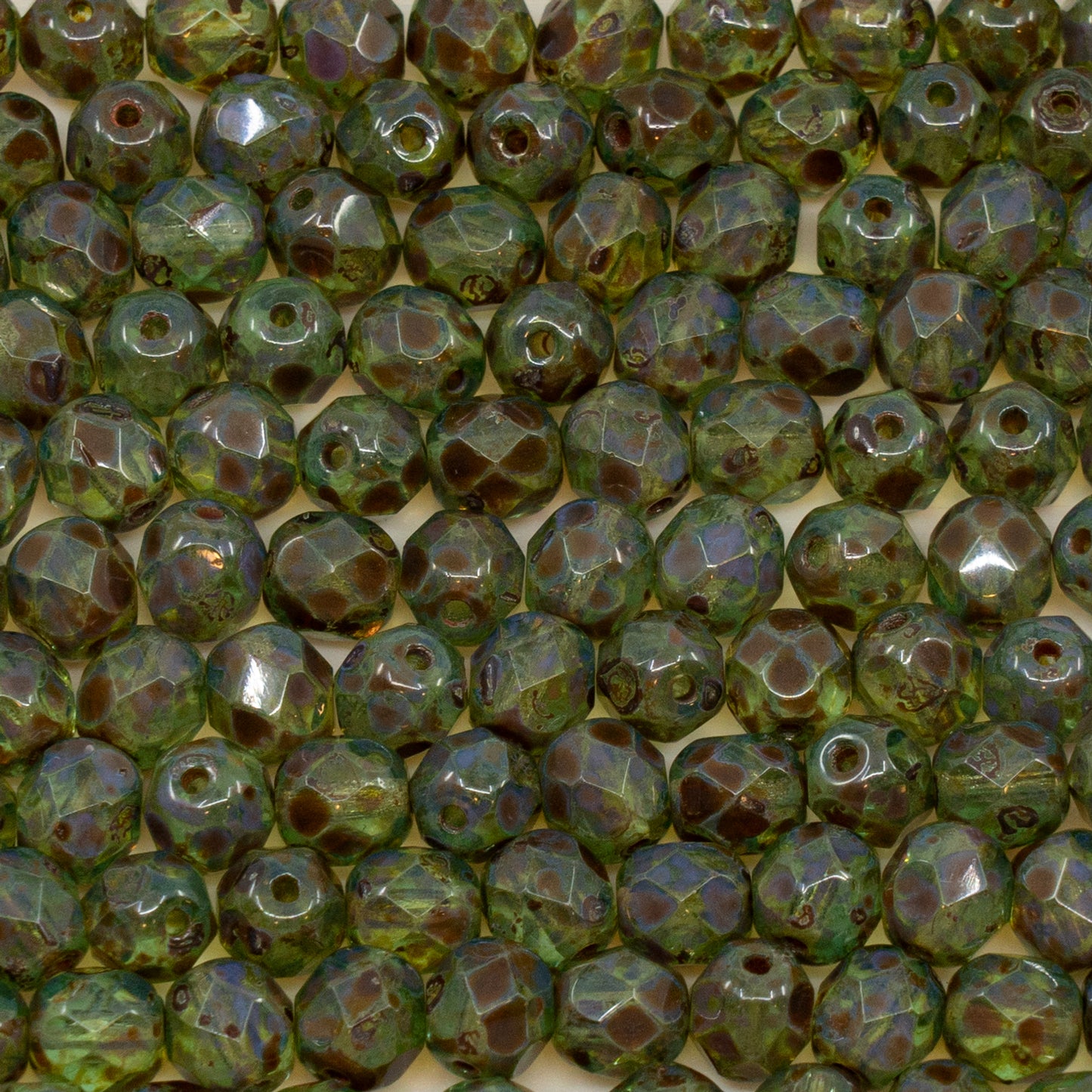 OUTLET 50克多面圆形火抛光珠,透明水蓝色洞石(60110-86800),玻璃,捷克共和国